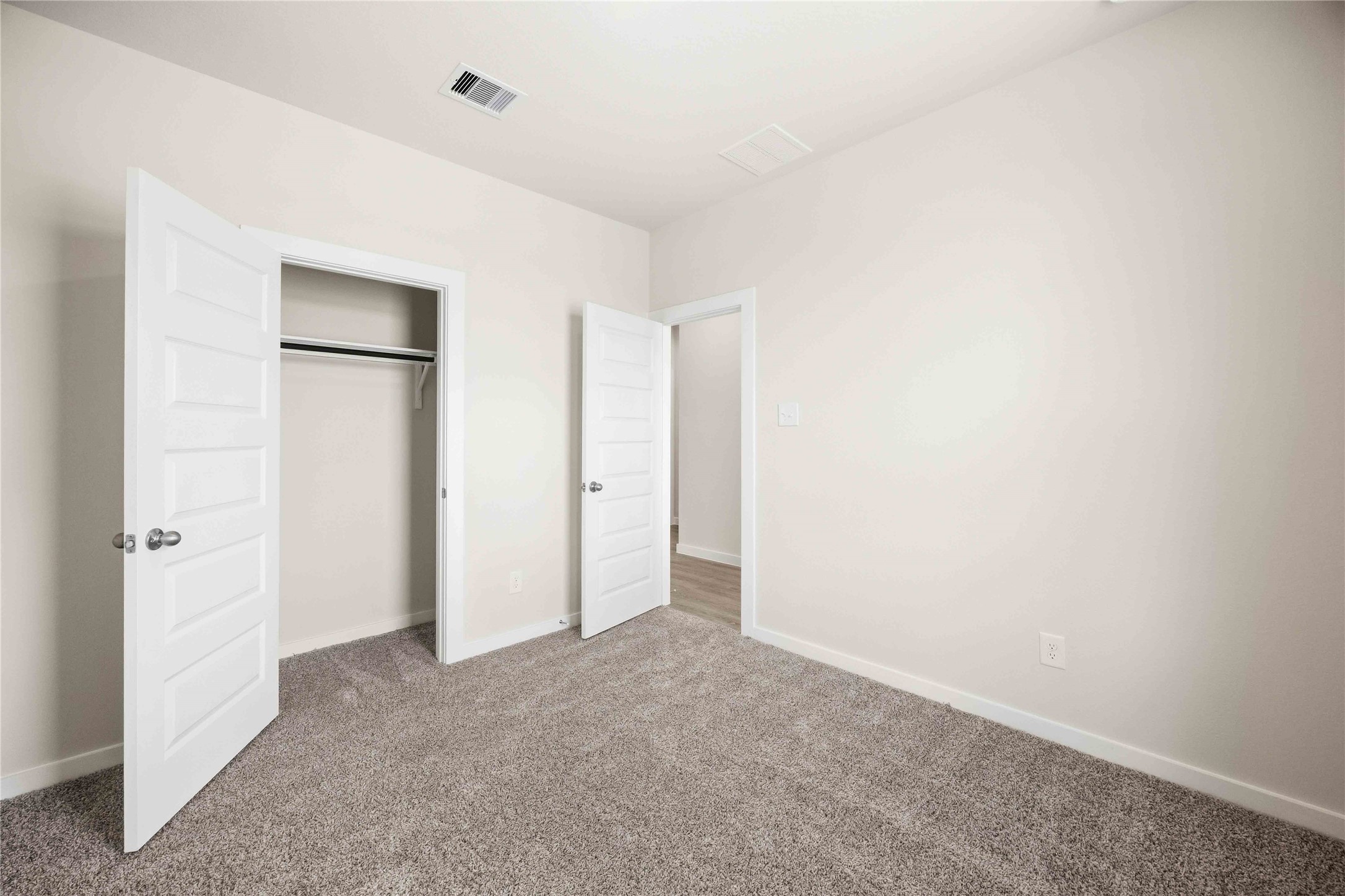 2965 Buckthorn Drive Property Photo 9