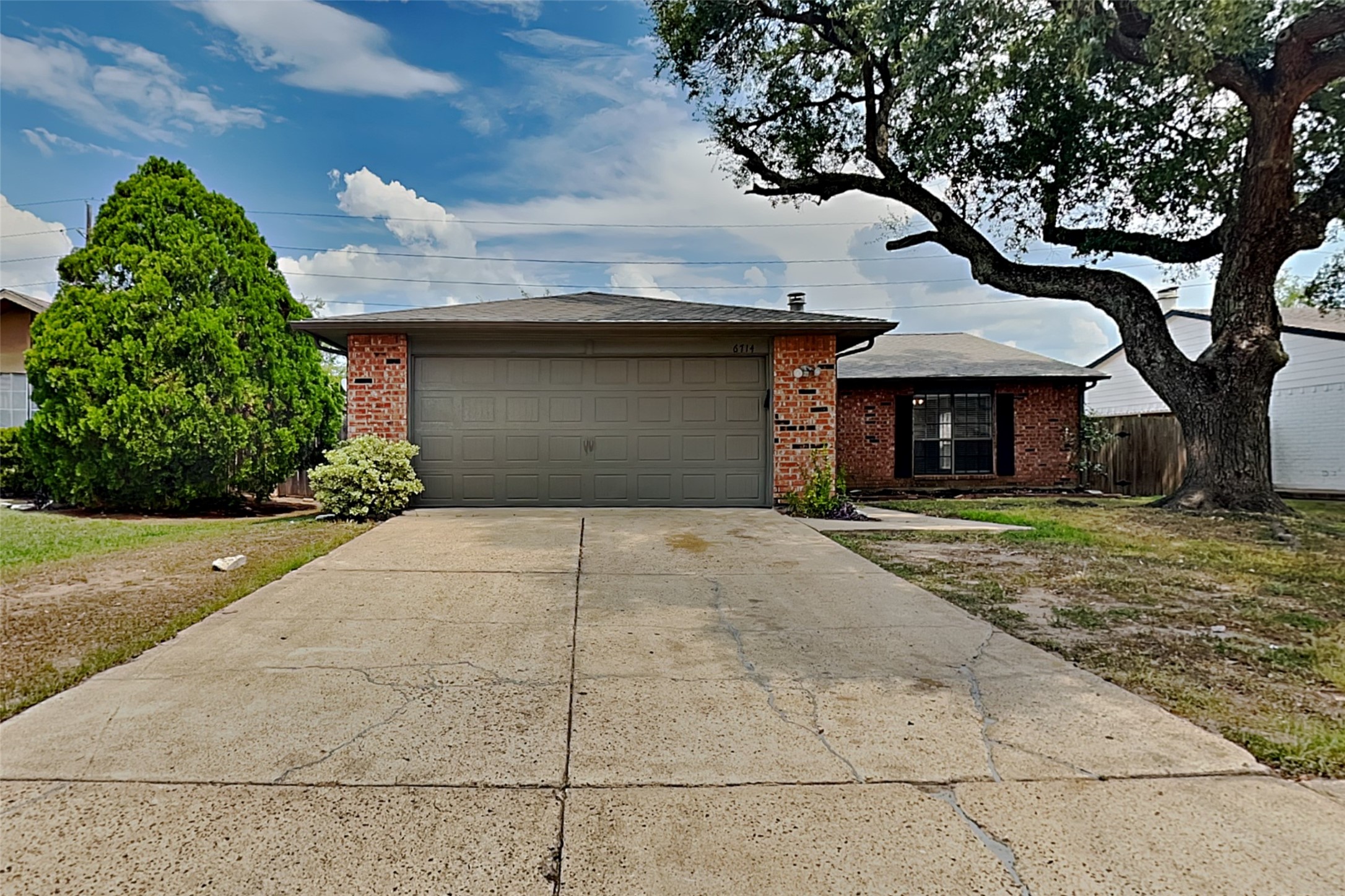 6714 Loch Langham Drive Property Photo 1
