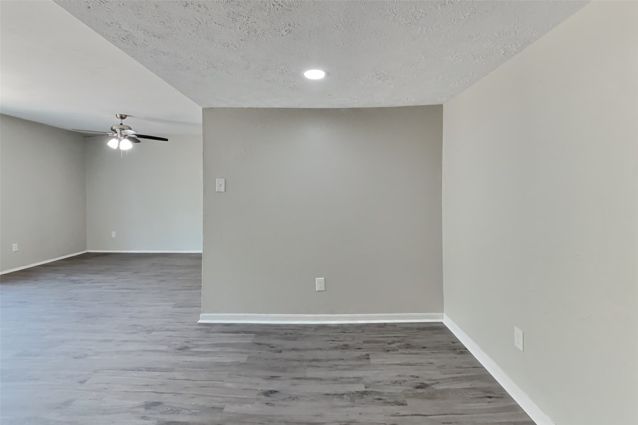 6714 Loch Langham Drive Property Photo 6