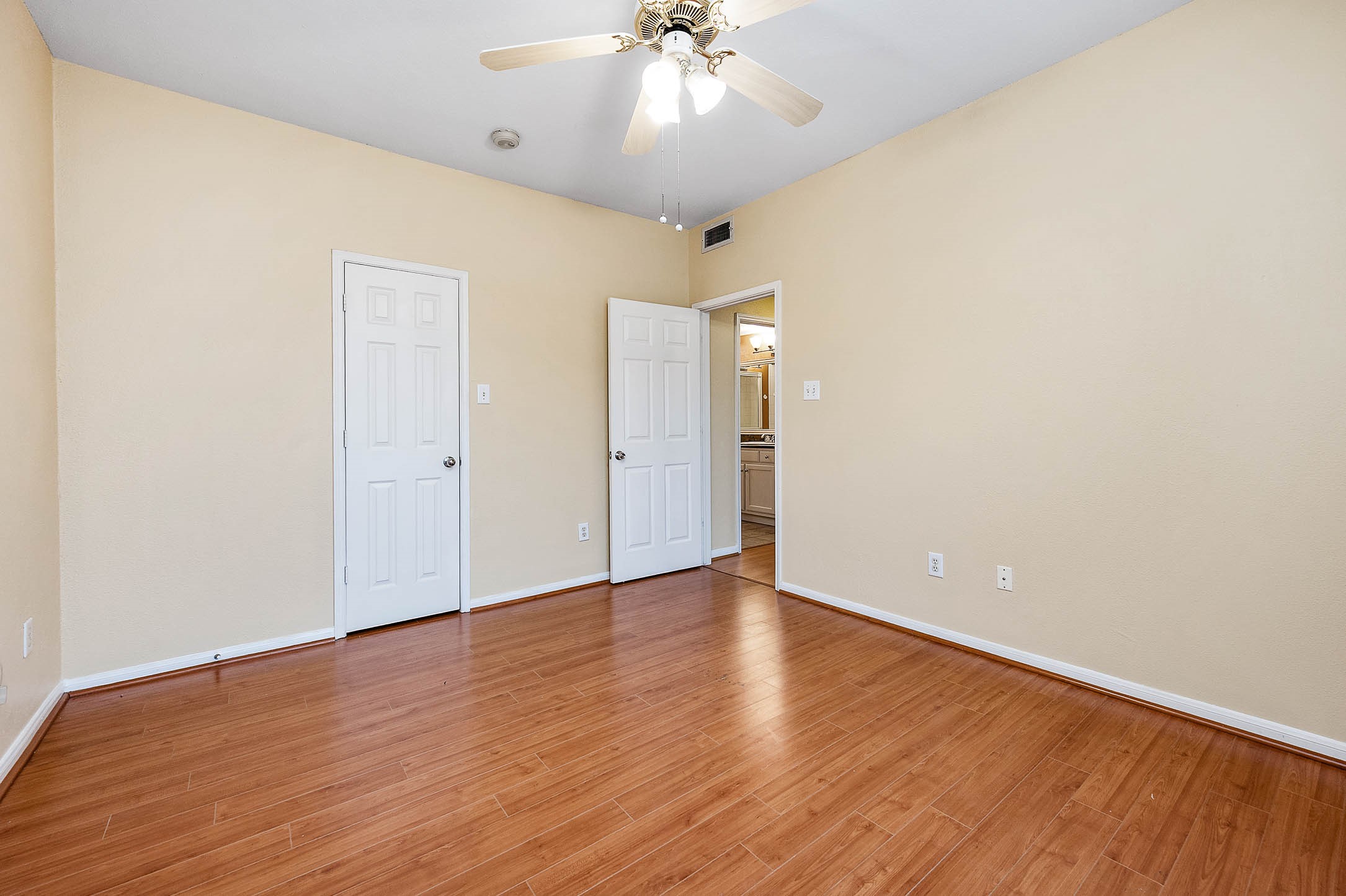 1330 Old Spanish Trail 4209 Property Photo 9