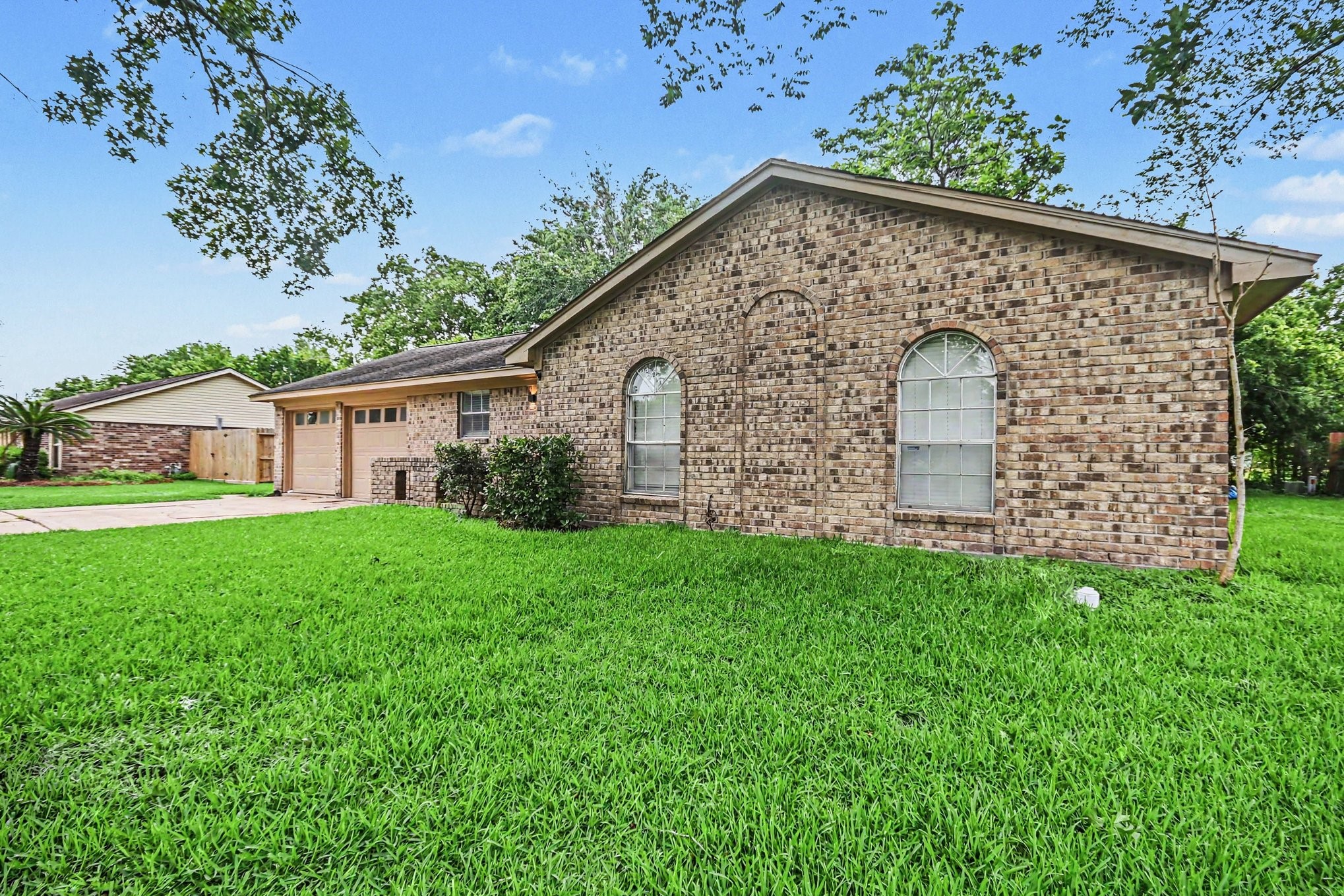 1917 Coupland Drive Property Photo 2