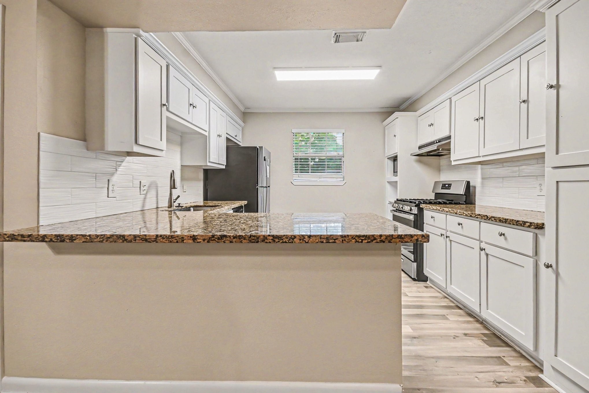 1917 Coupland Drive Property Photo 7