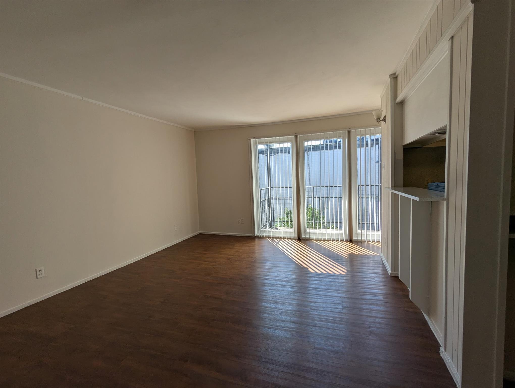 1000 Heights Boulevard 15 Property Photo 2