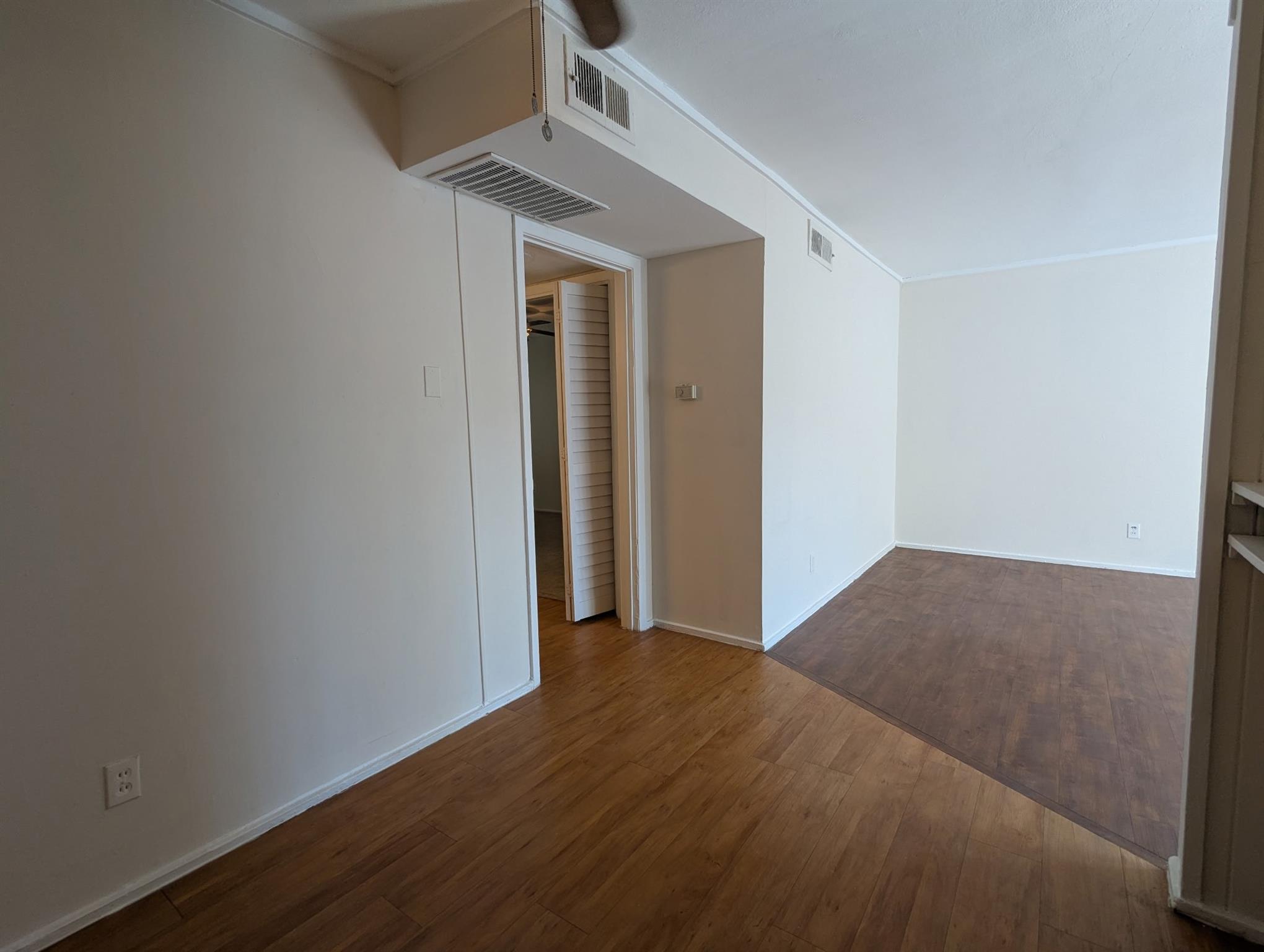 1000 Heights Boulevard 15 Property Photo 4