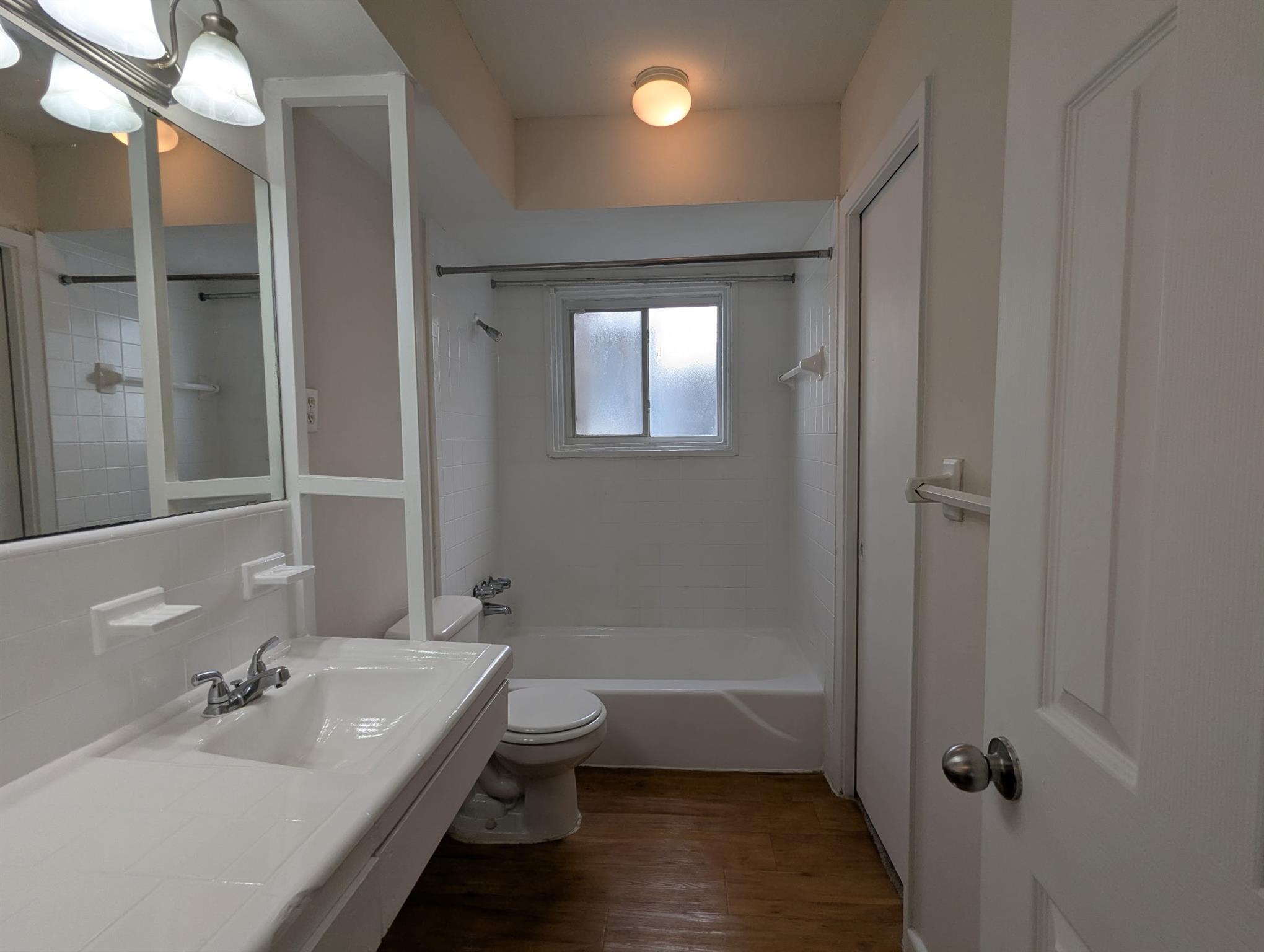 1000 Heights Boulevard 15 Property Photo 6