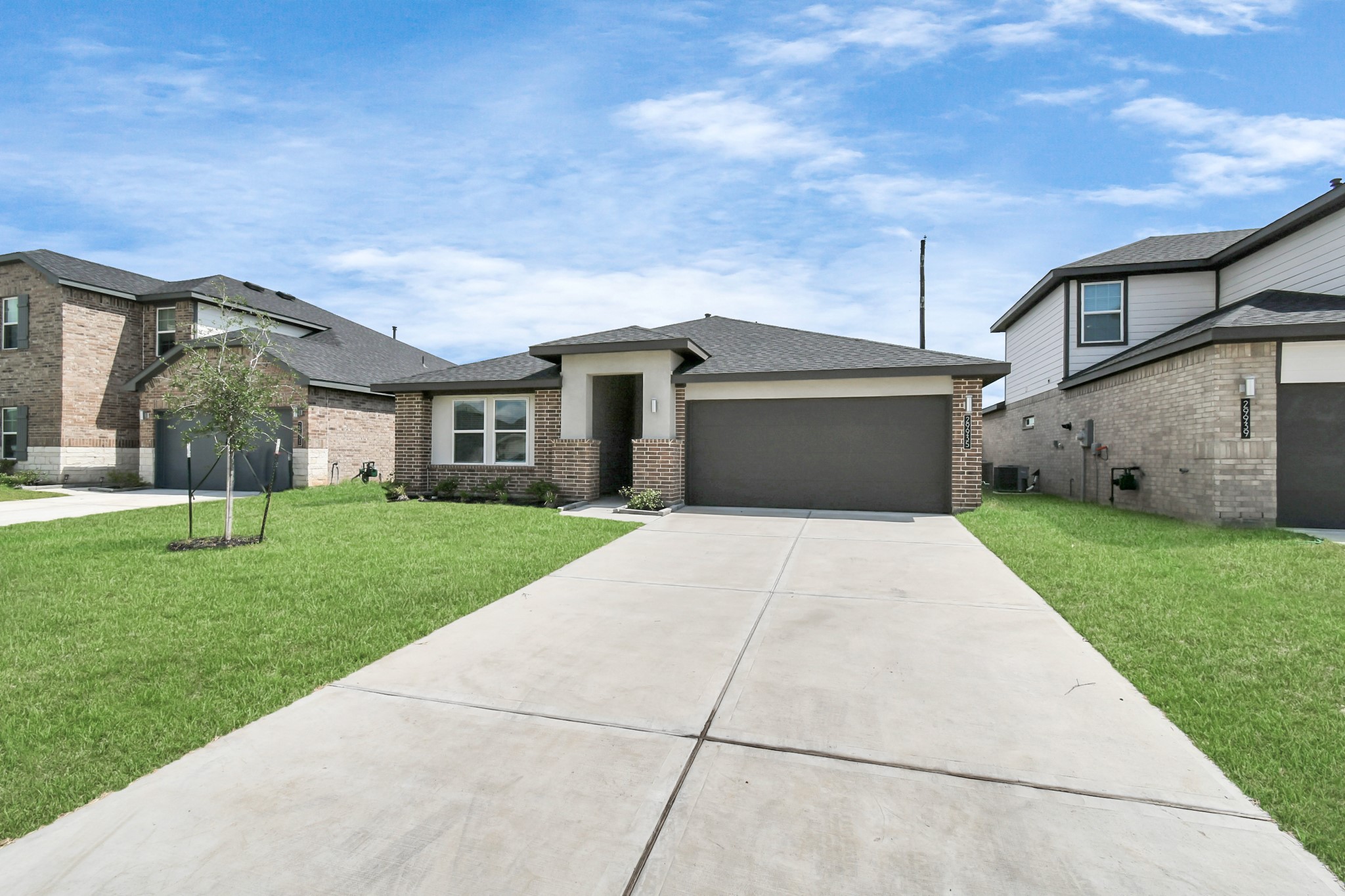 29935 Gallatin River Lane Property Photo 3