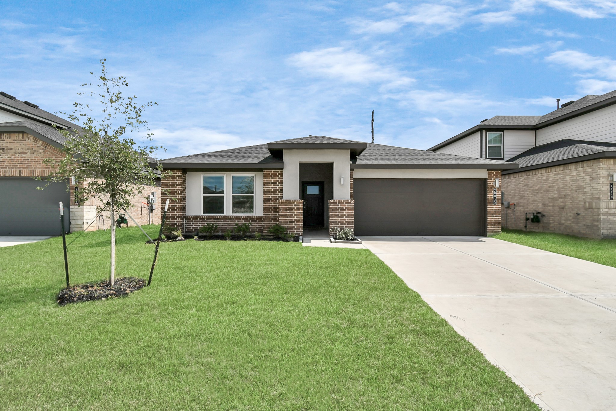 29935 Gallatin River Lane Property Photo 4