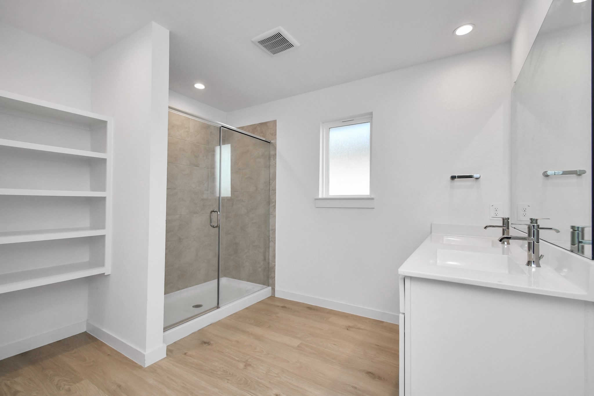 29935 Gallatin River Lane Property Photo 20