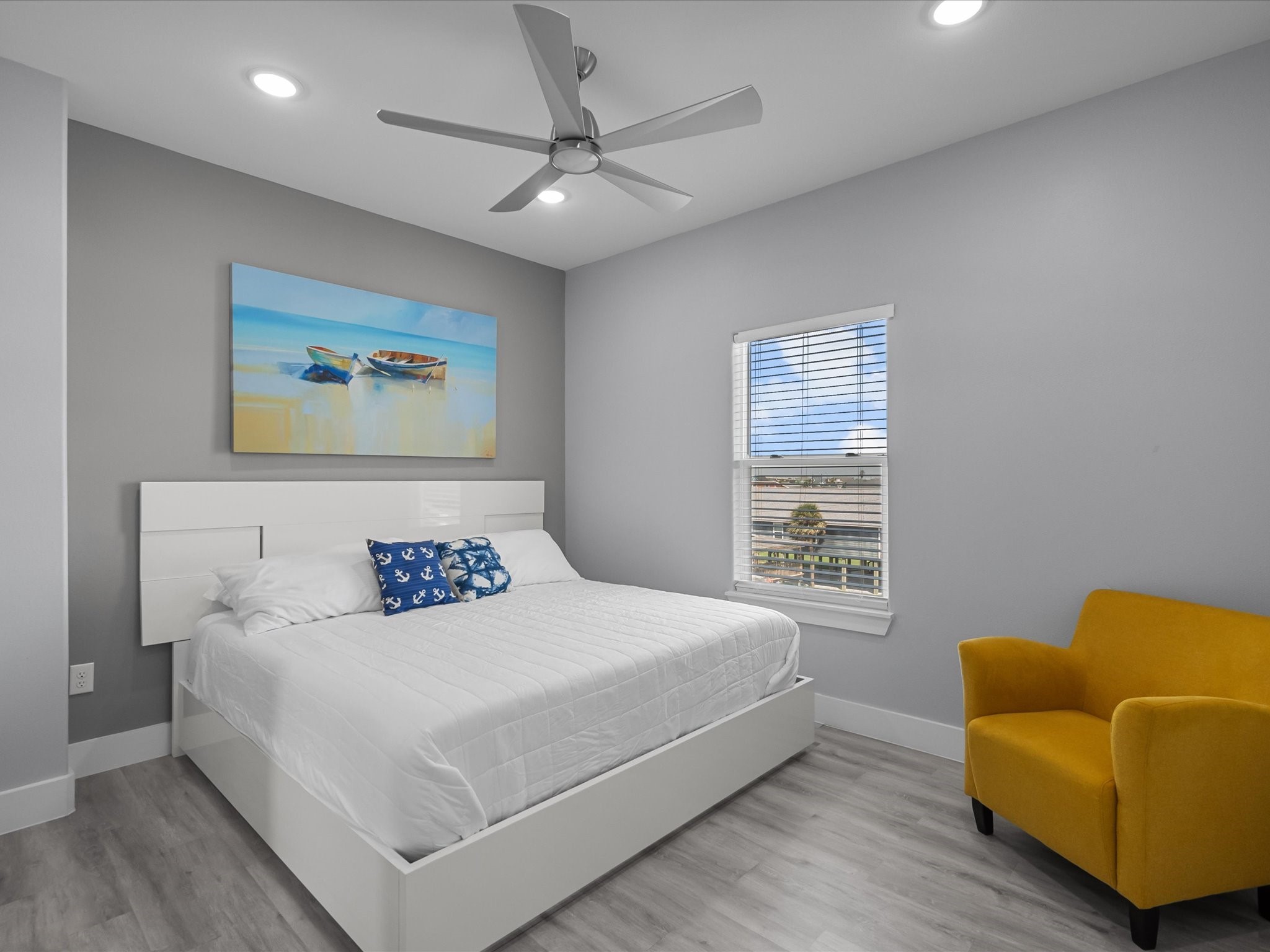 718 Beach Drive Property Photo 34