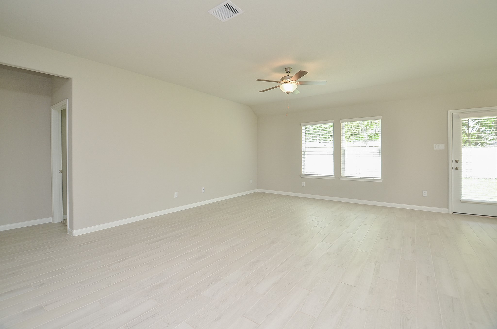 1231 Dry Cork Circle Property Photo 8