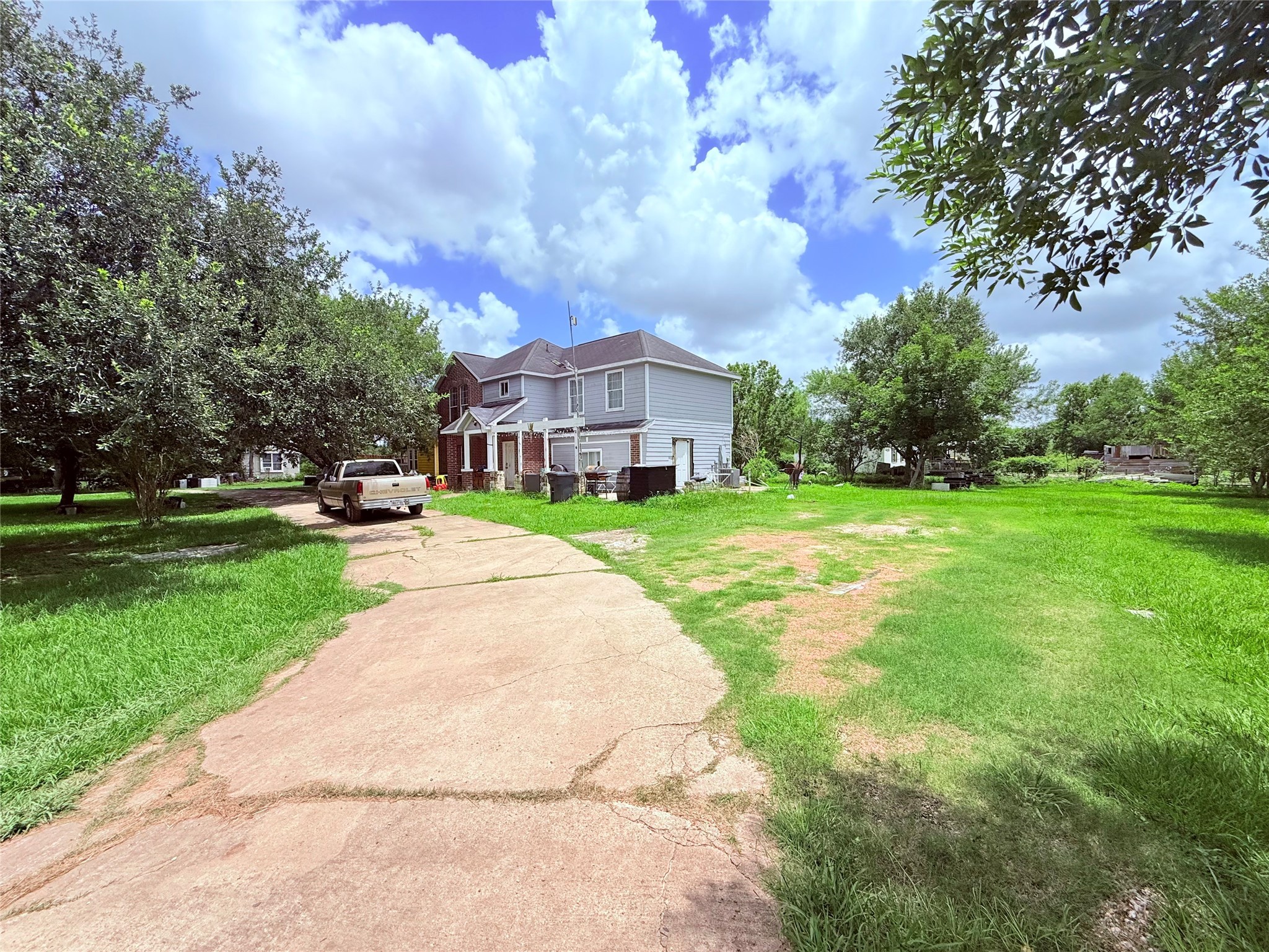 20315 County Road 48 Property Photo 1