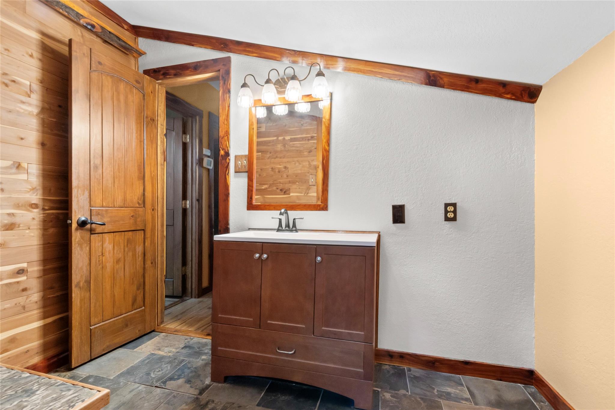 8387 Box Elder Lane Property Photo 16
