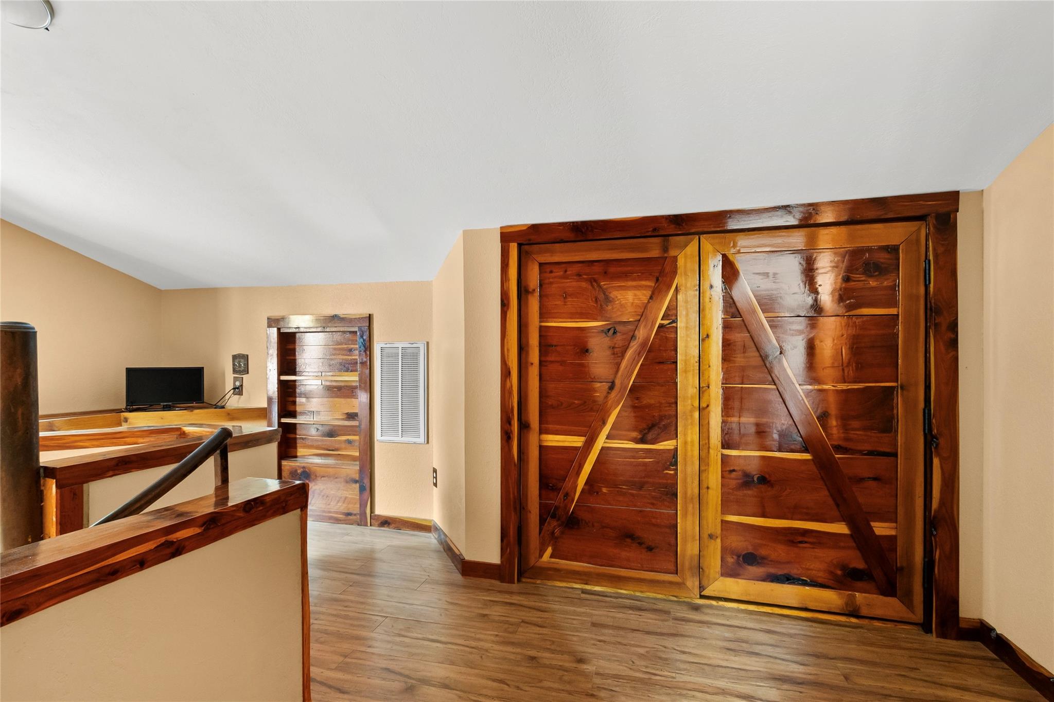 8387 Box Elder Lane Property Photo 18