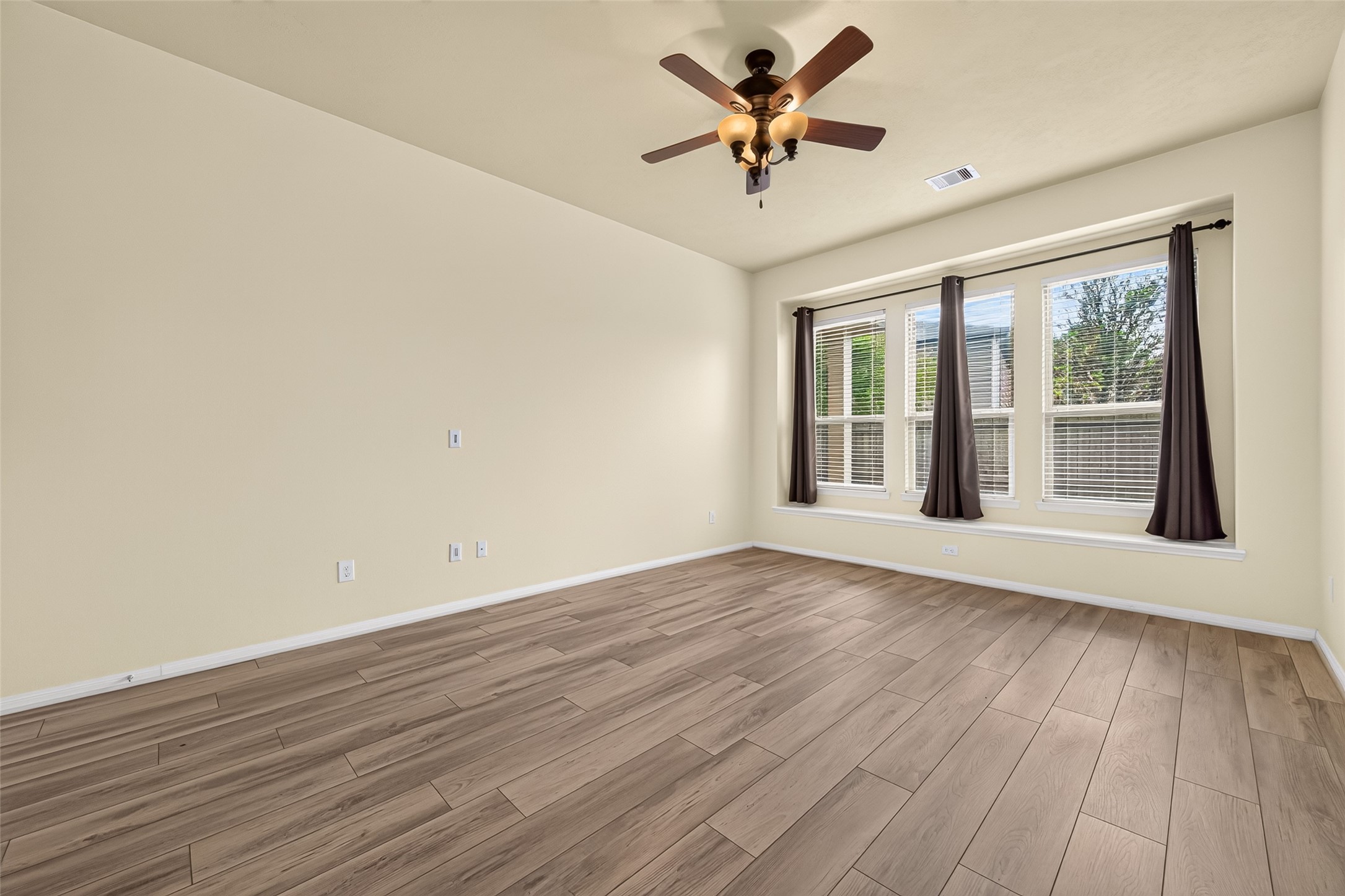6847 Tammany Manor Lane Property Photo 22