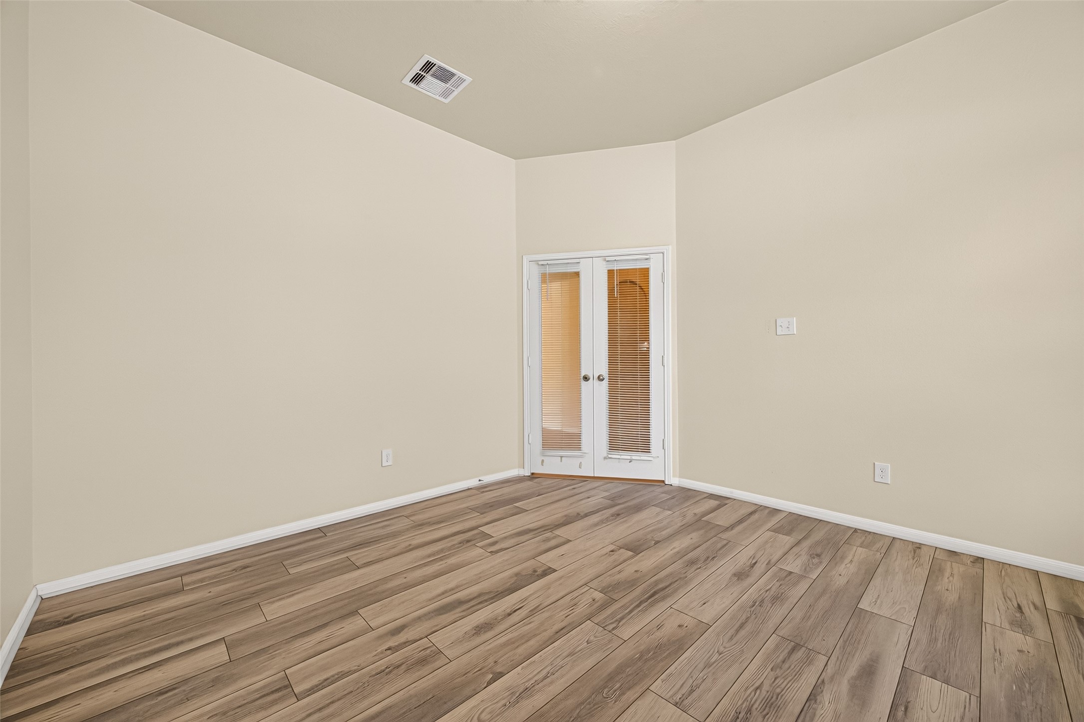 6847 Tammany Manor Lane Property Photo 25