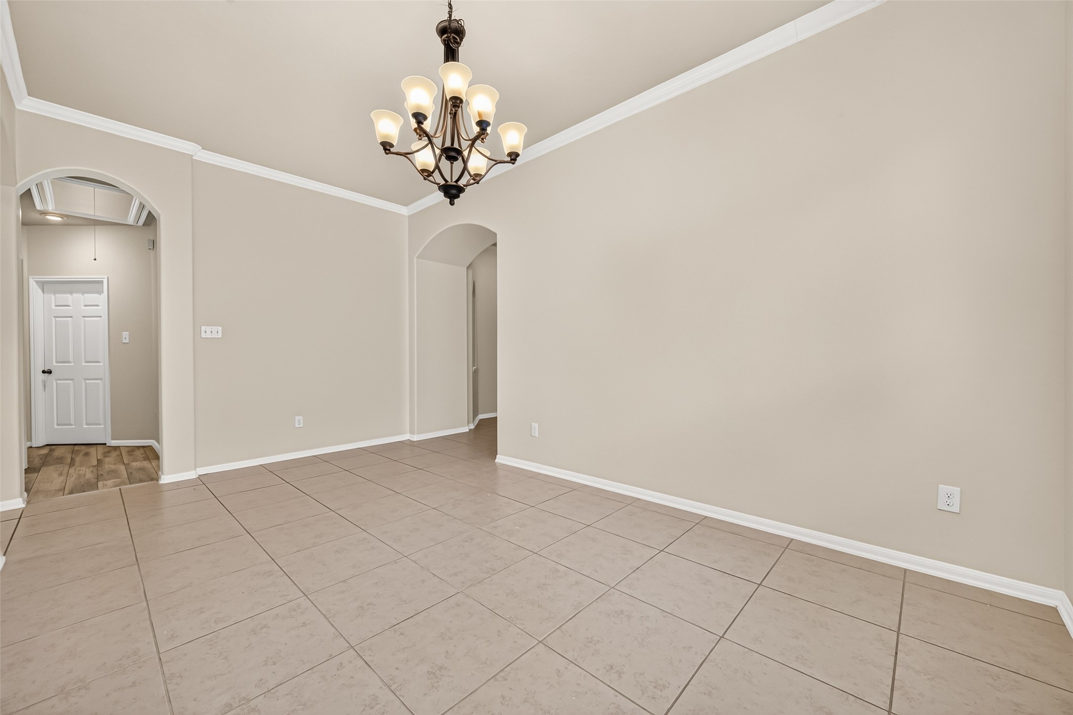 6847 Tammany Manor Lane Property Photo 32