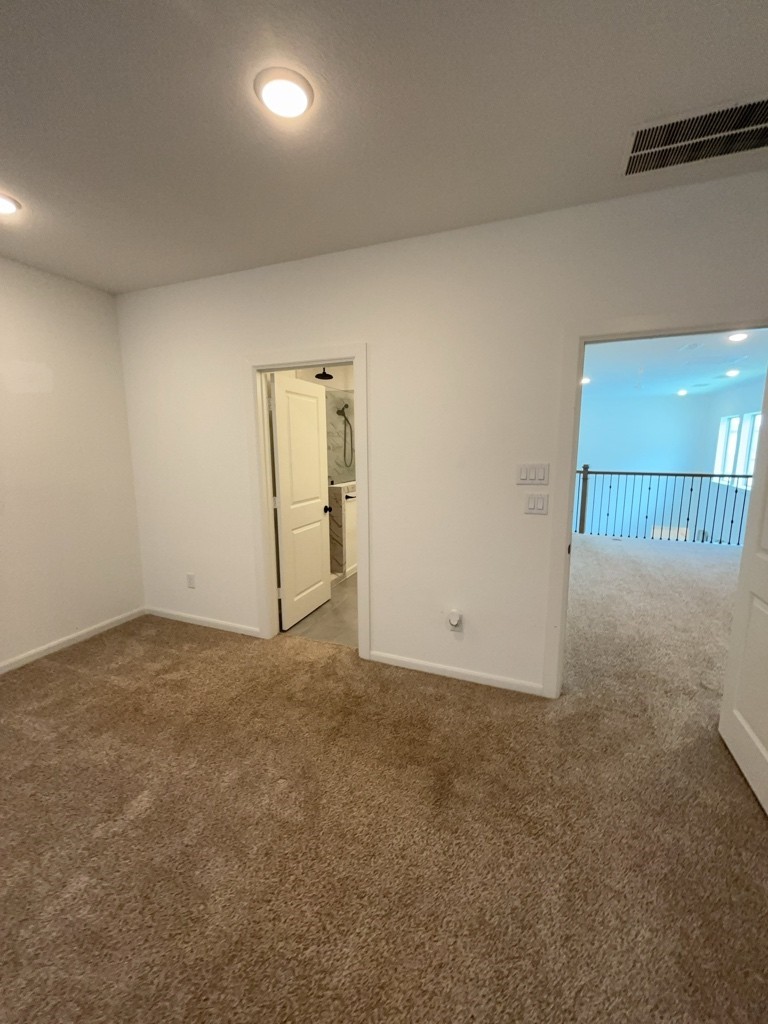 1542 Park Path Drive Property Photo 7