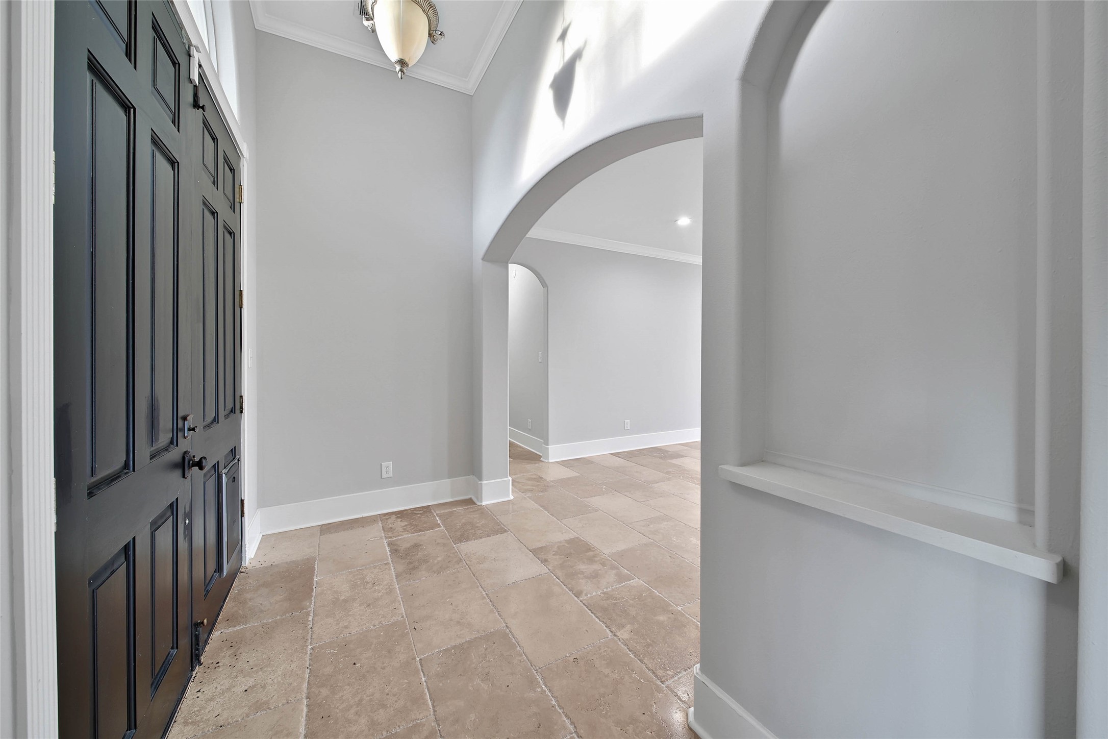 32202 Mink Creek Court Property Photo 3