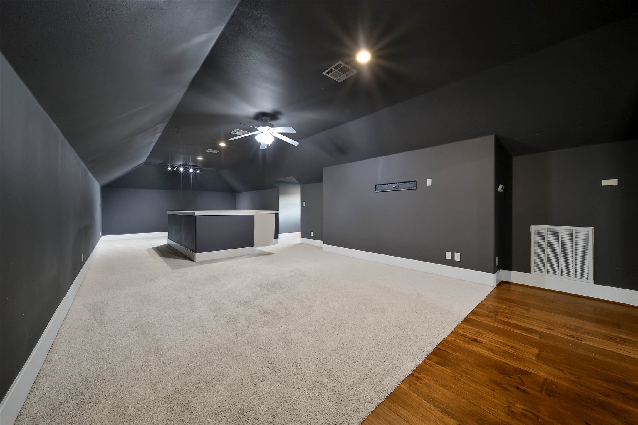32202 Mink Creek Court Property Photo 28