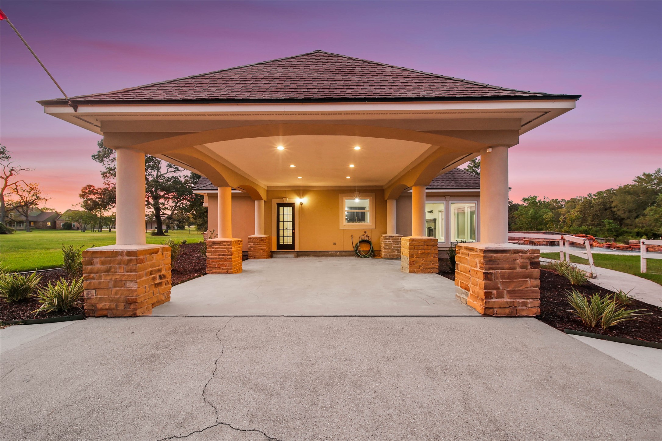 32202 Mink Creek Court Property Photo 44