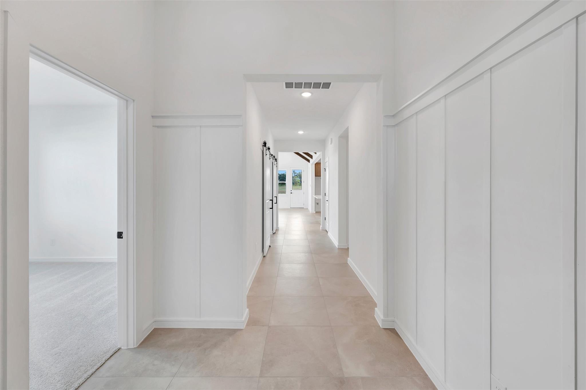 216 Dunovant Drive Property Photo 3