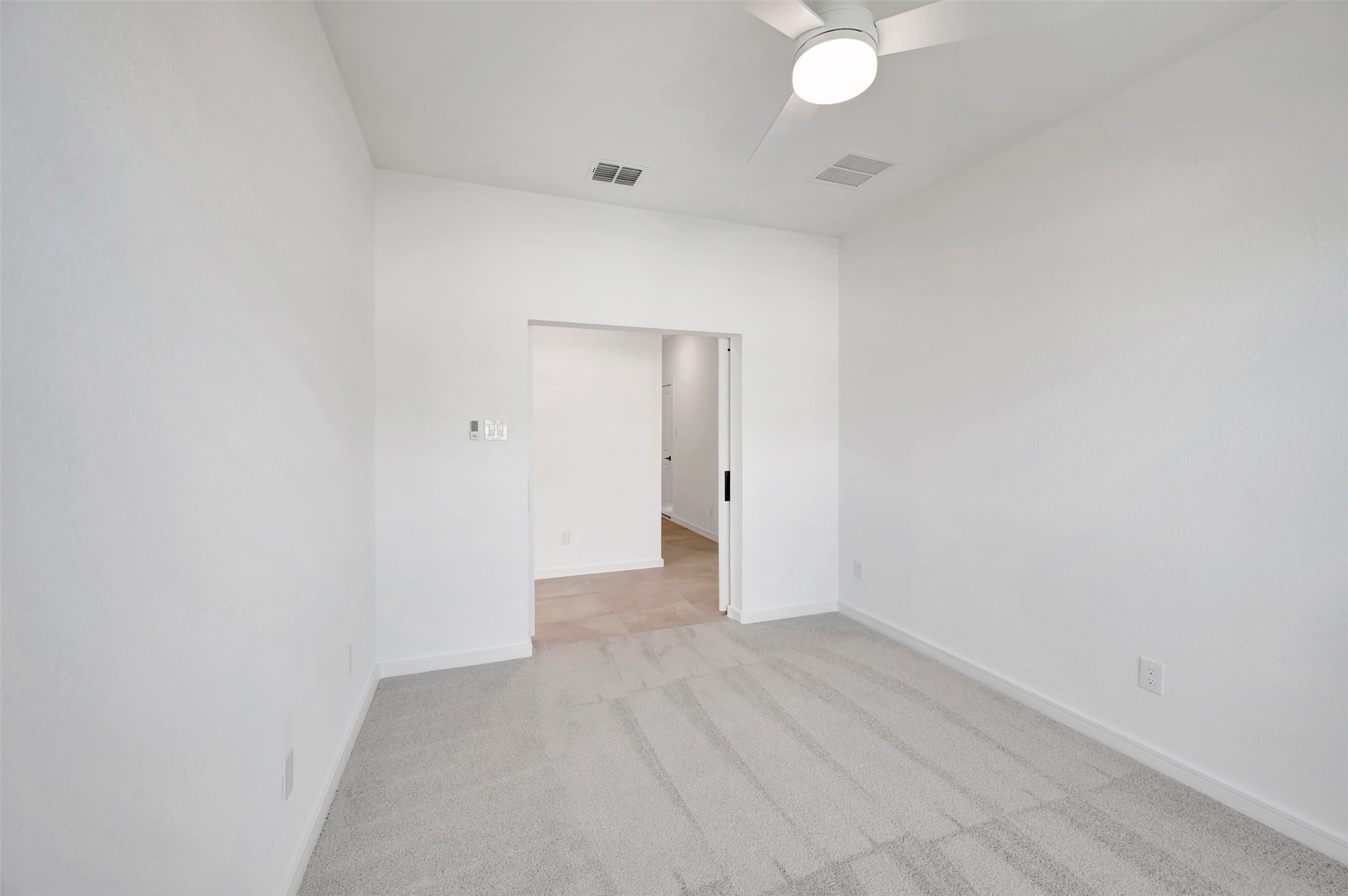 216 Dunovant Drive Property Photo 4