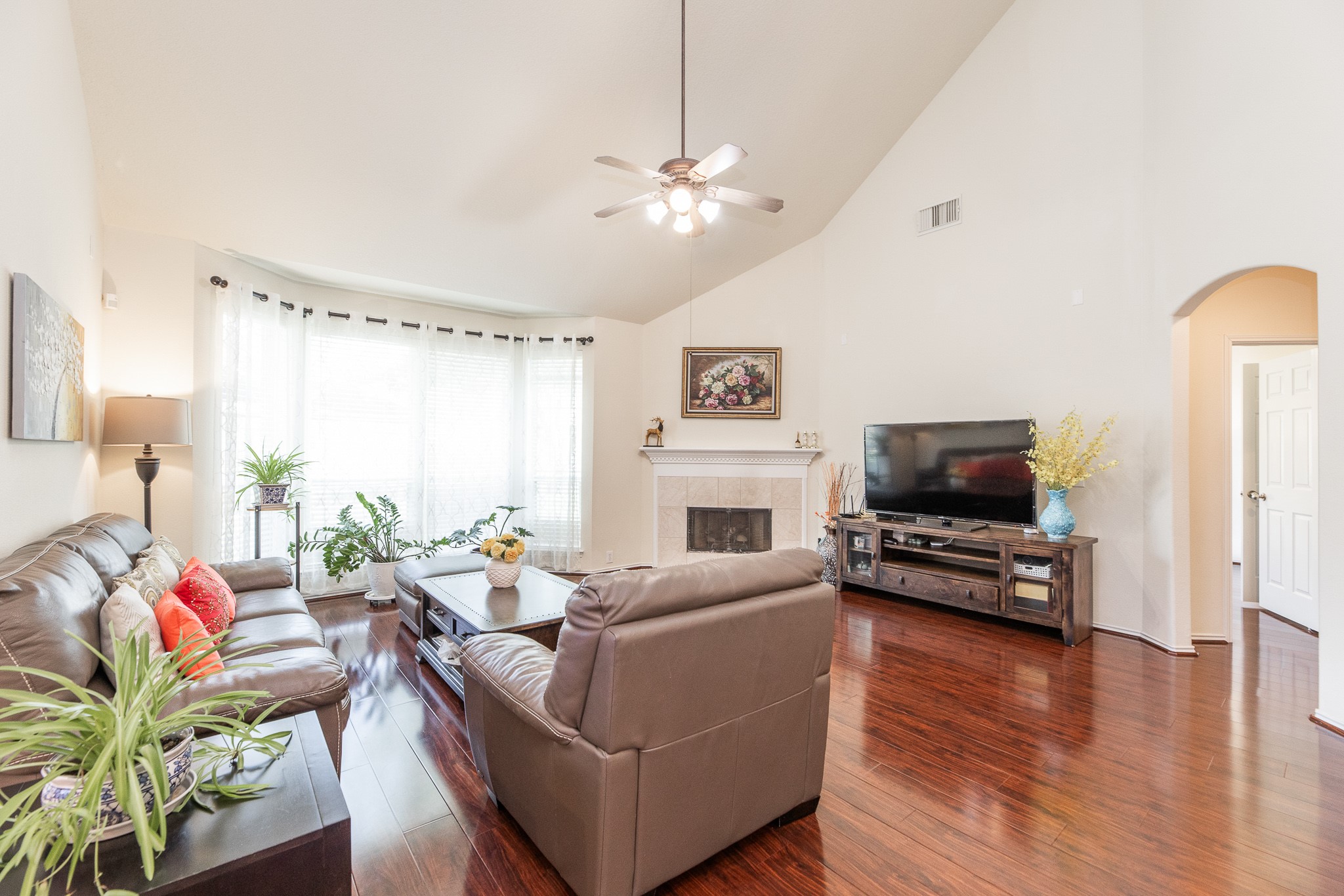 24603 Queensfield Court Property Photo 9