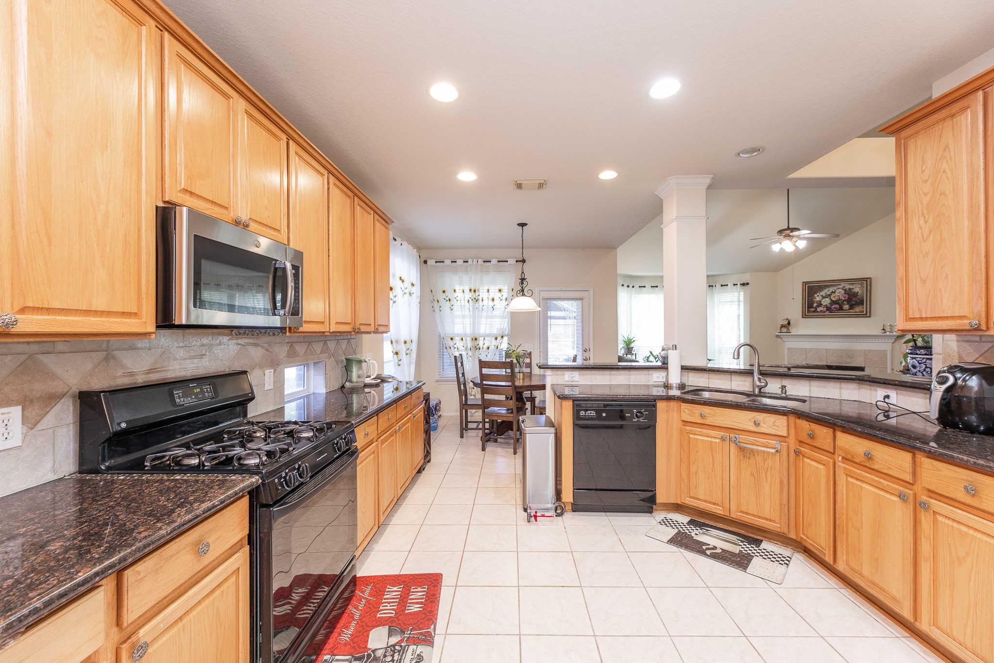 24603 Queensfield Court Property Photo 17
