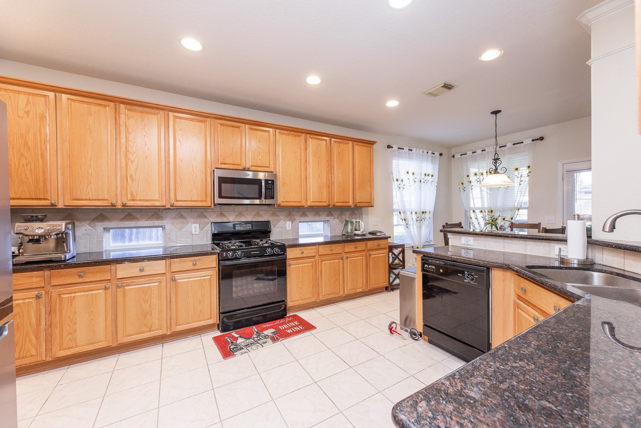 24603 Queensfield Court Property Photo 18