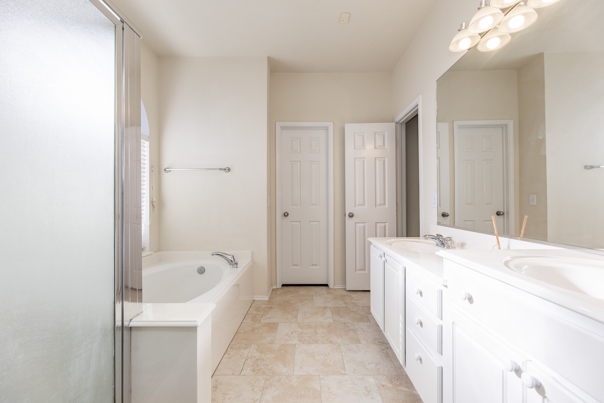 24603 Queensfield Court Property Photo 23