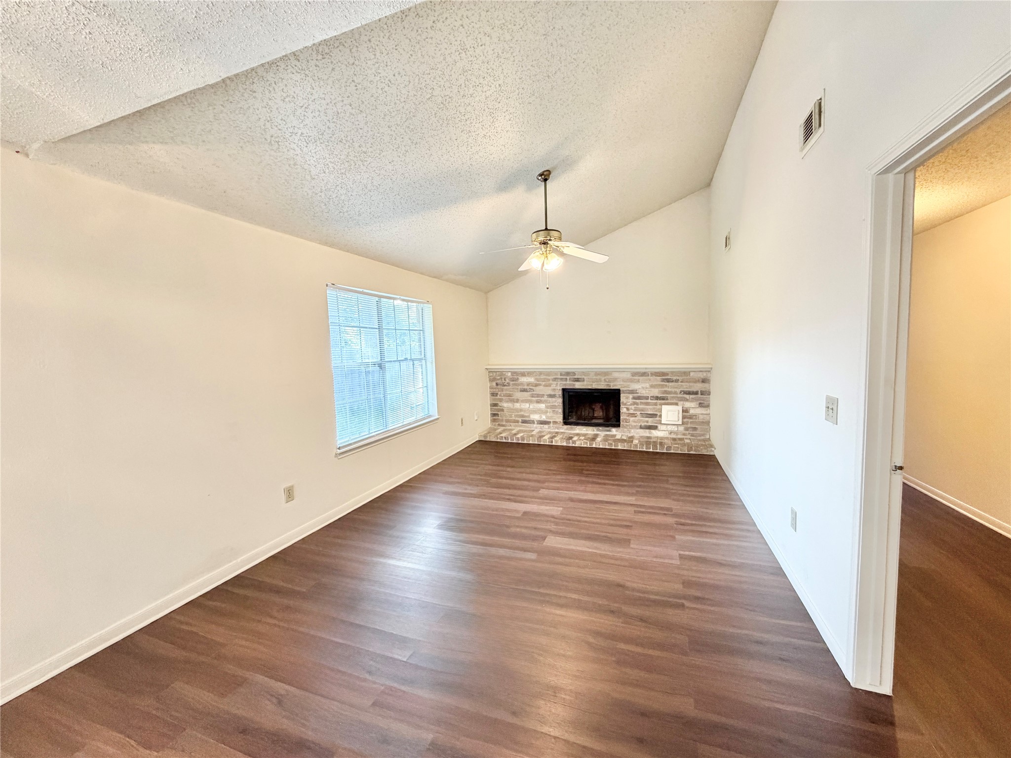 17210 Colony Creek Drive Property Photo 9