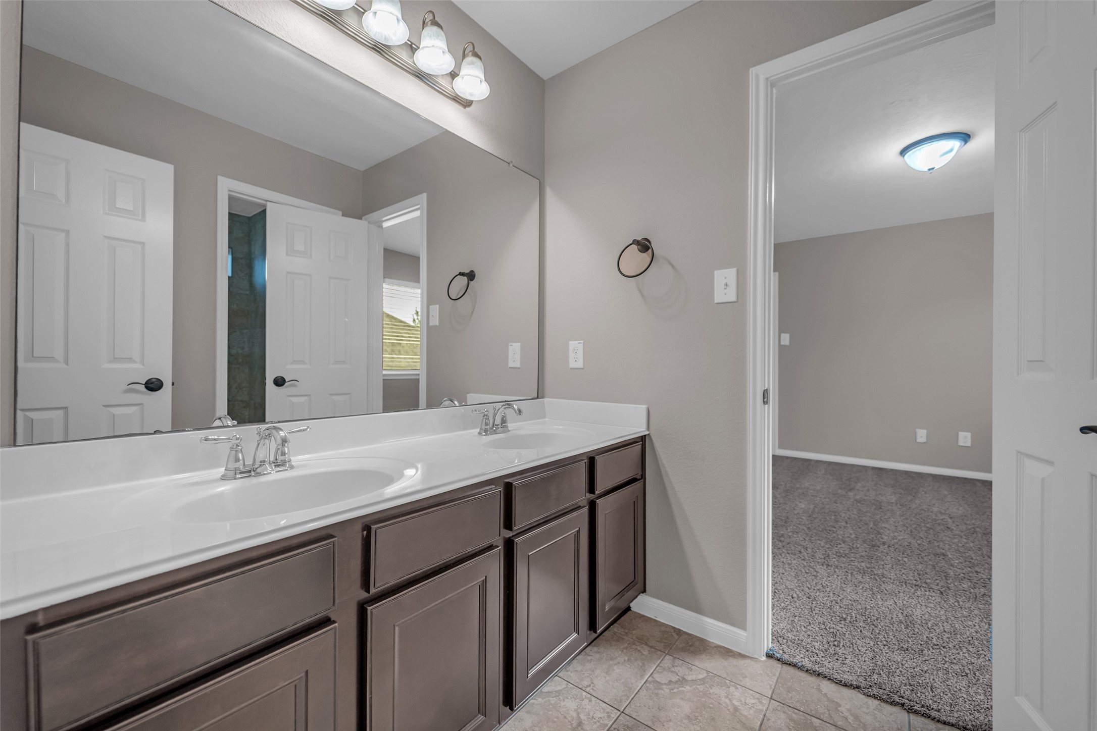 7907 Dunlap Field Lane Property Photo 21