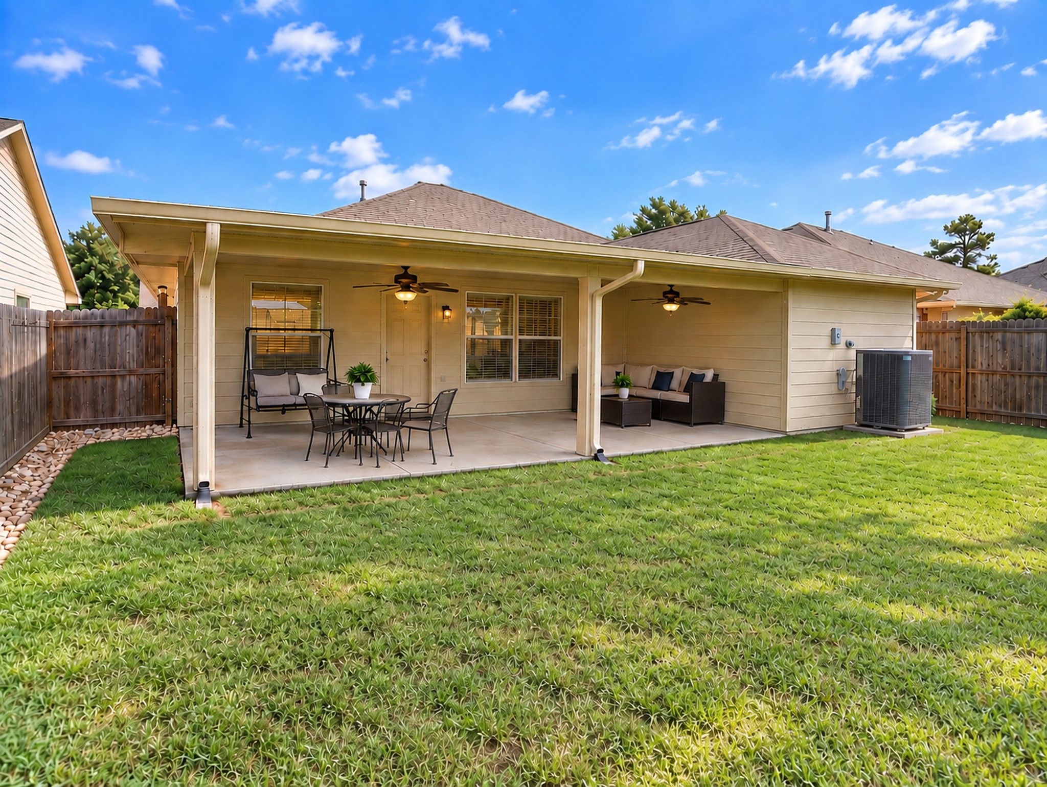 7715 Cloverlake Court Property Photo 11