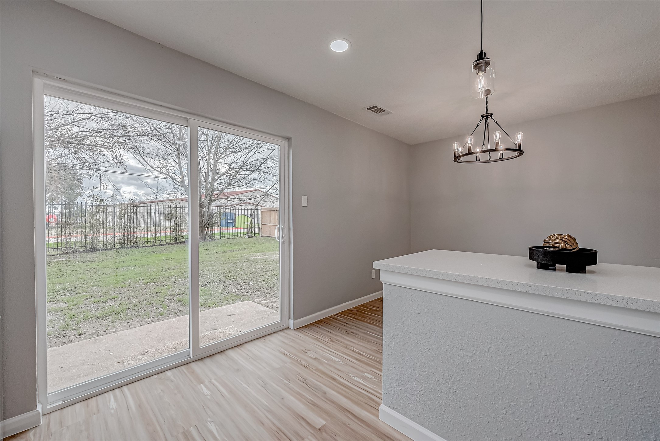 7725 Ellis Drive Property Photo 23