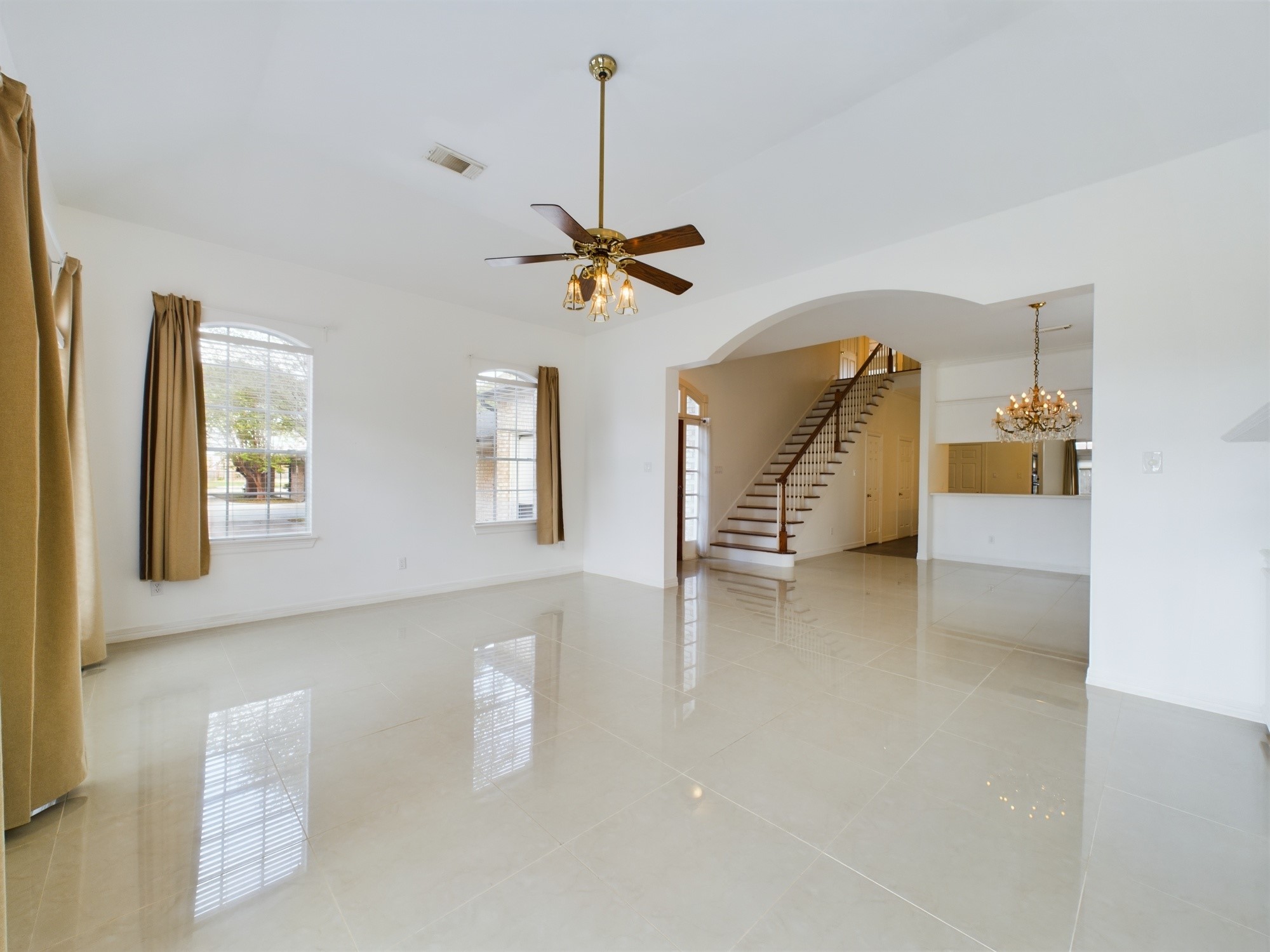 5627 Winsome Lane A Property Photo 8