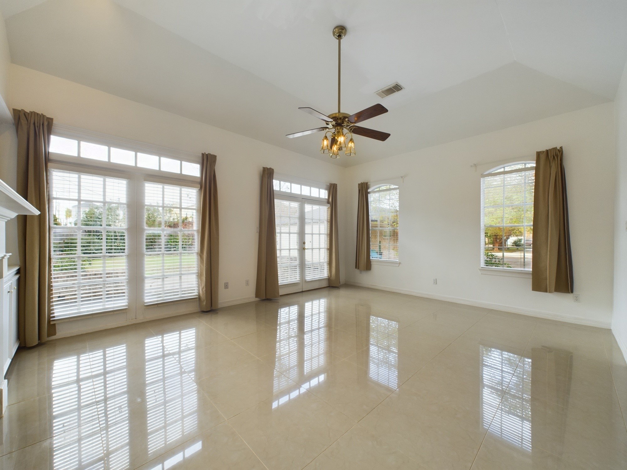 5627 Winsome Lane A Property Photo 10