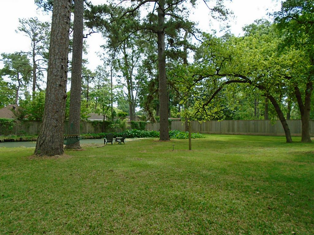 1310 Sue Barnett Drive Property Photo 18