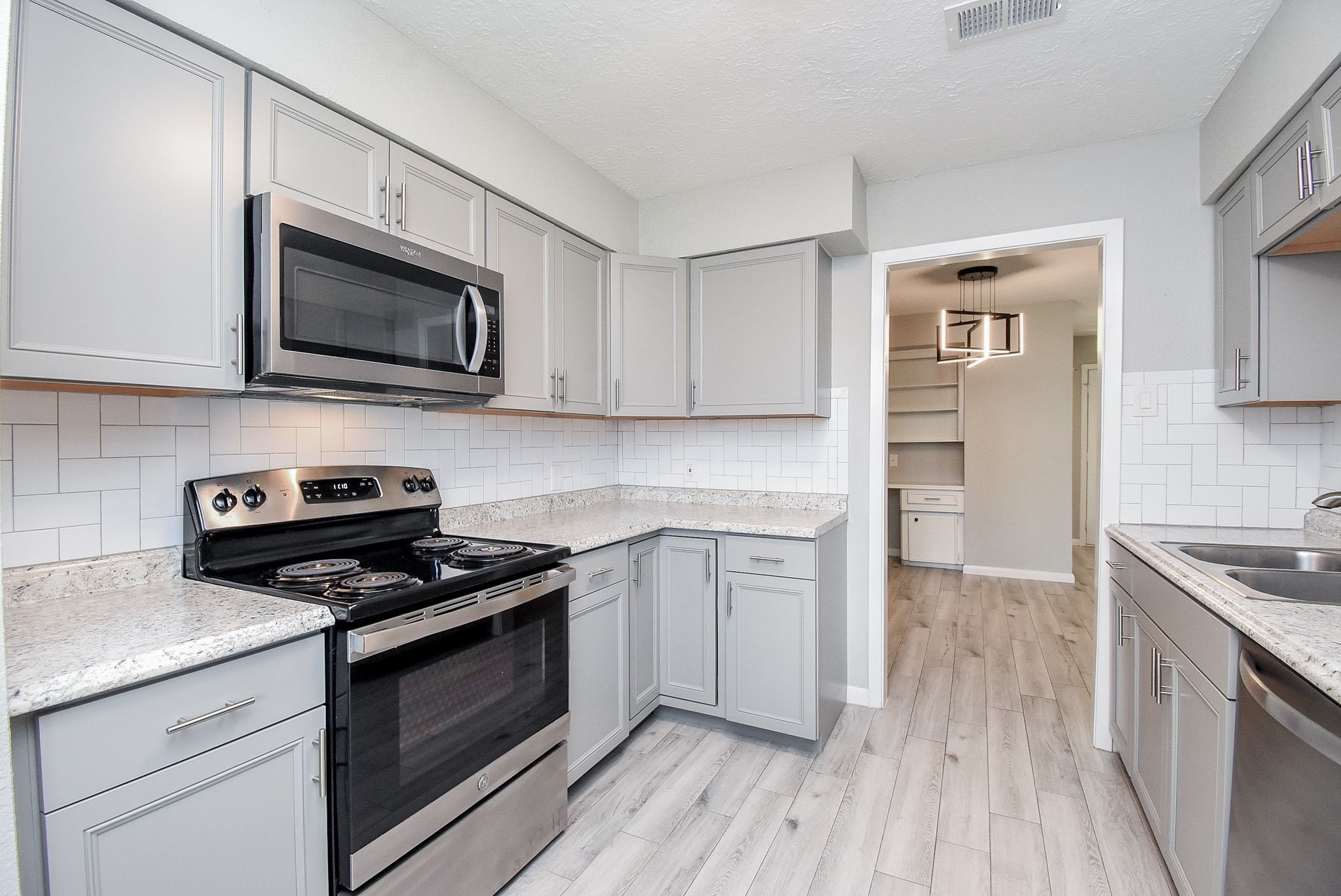 207 Granberry Street Property Photo 13