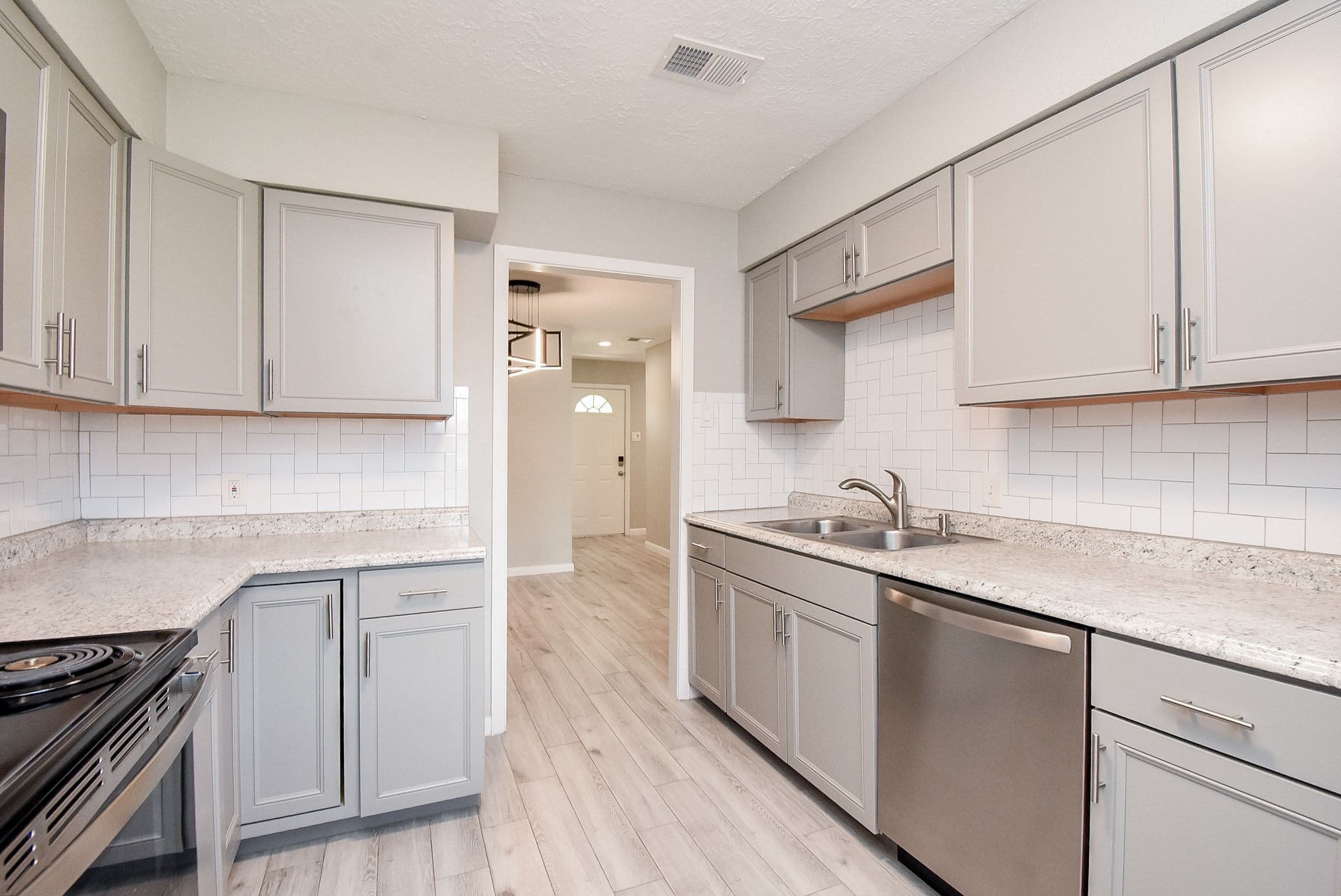 207 Granberry Street Property Photo 14
