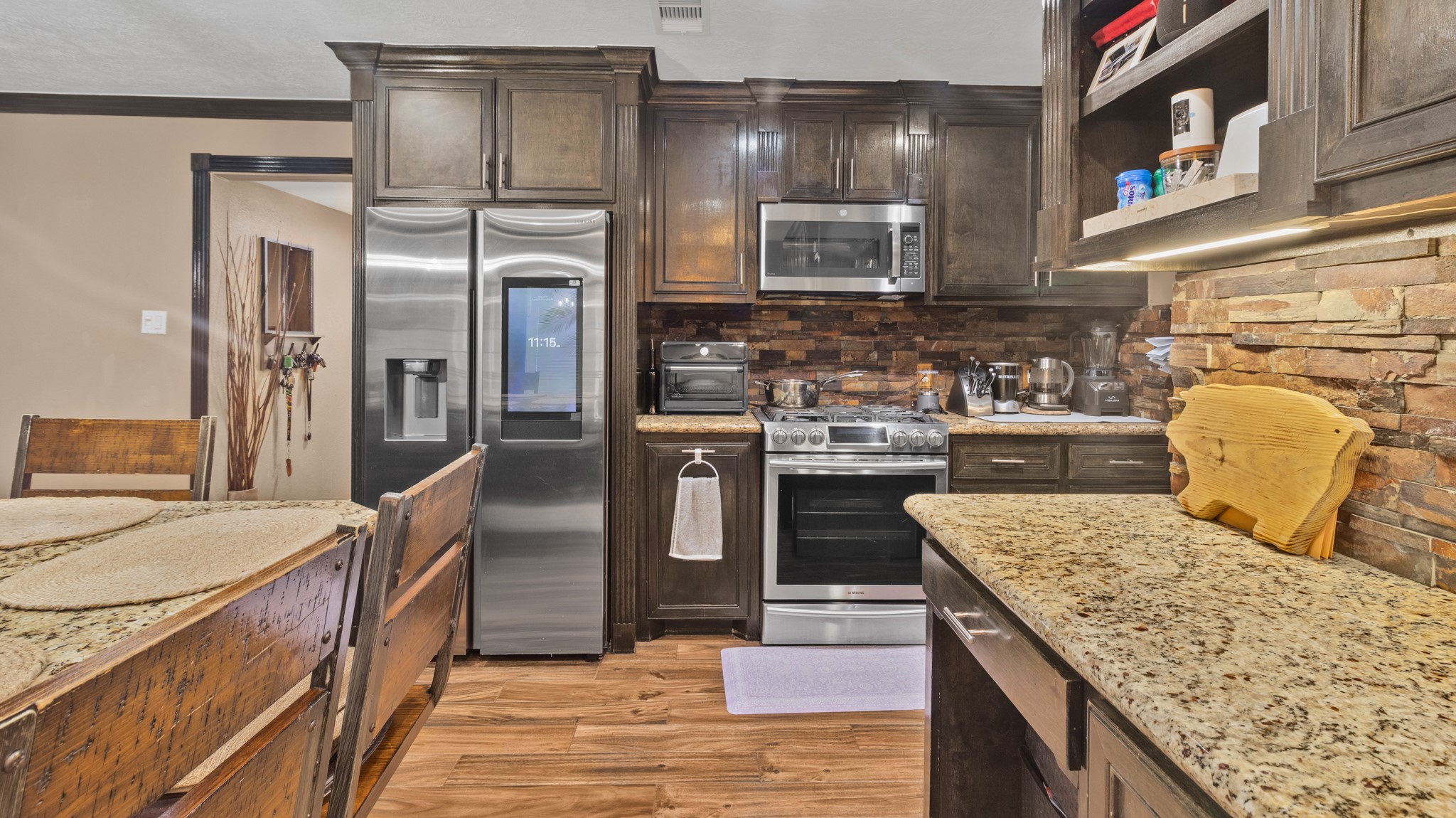 10158 Scotsbrook Drive Property Photo 10