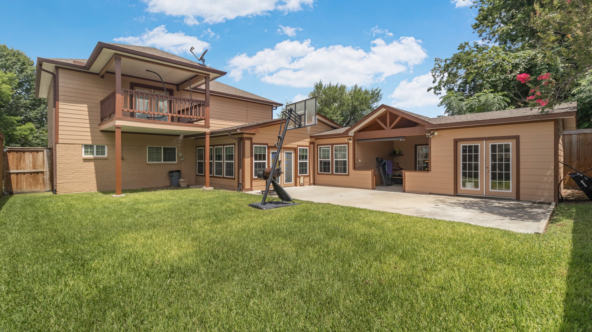 10158 Scotsbrook Drive Property Photo 35