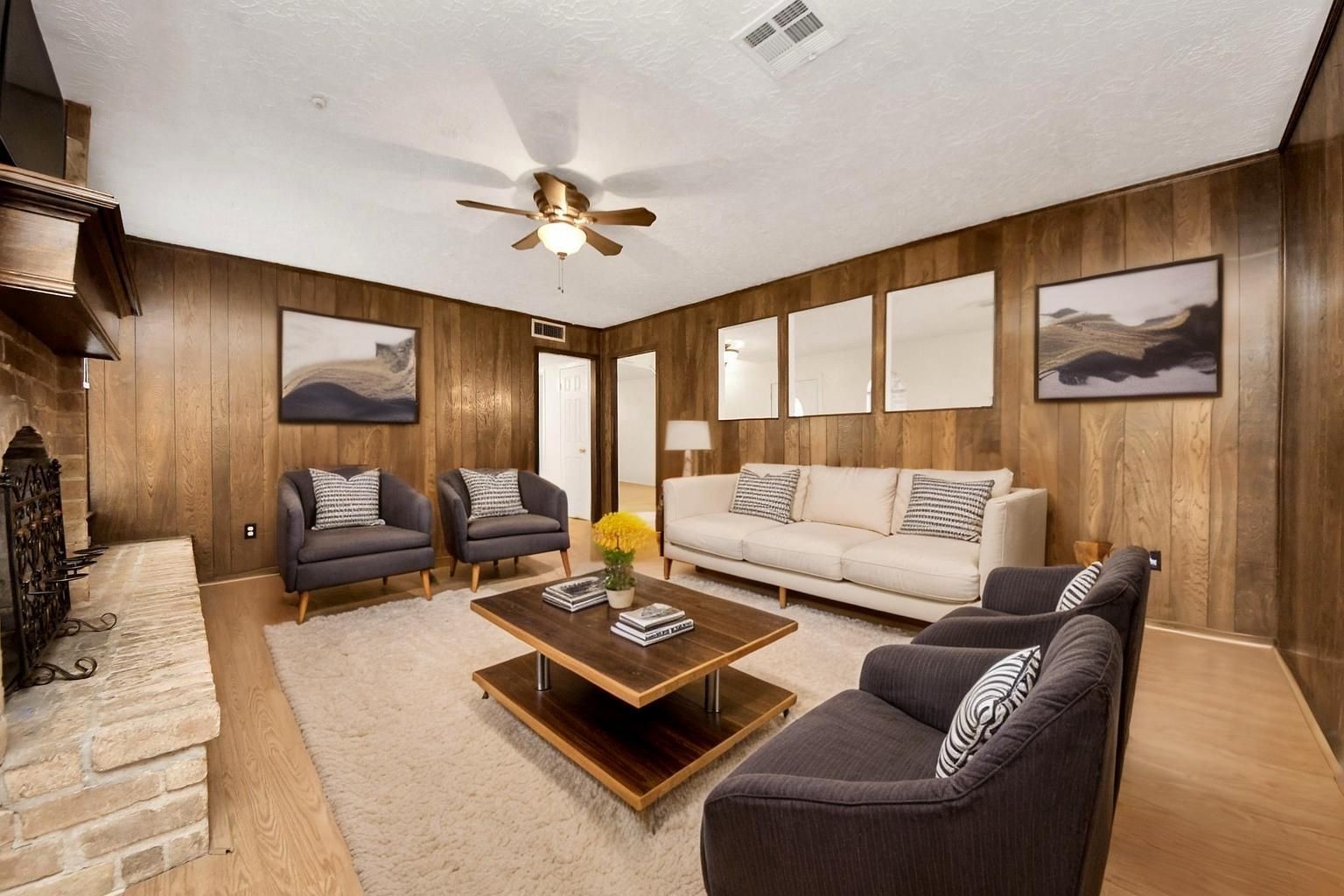 12702 Ravensway Drive Property Photo 3