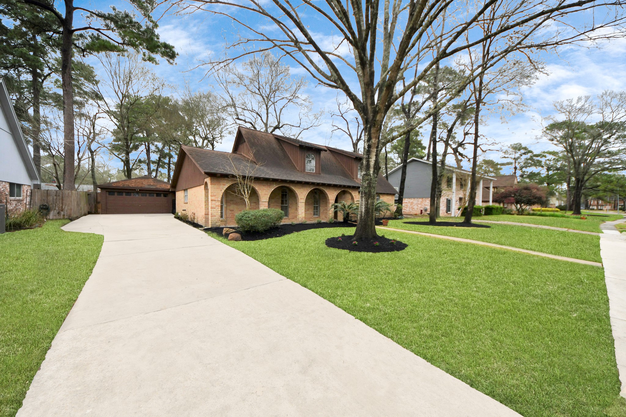 12702 Ravensway Drive Property Photo 8