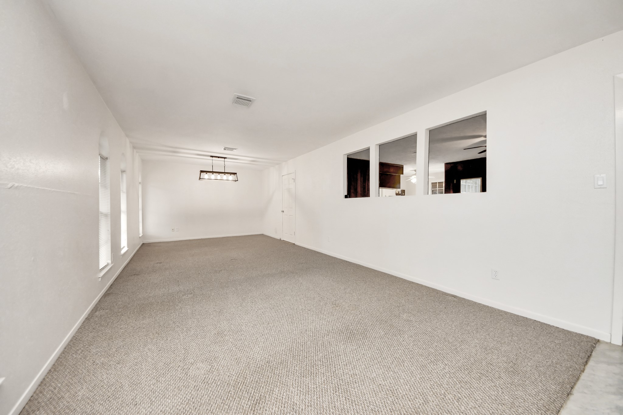 12702 Ravensway Drive Property Photo 9