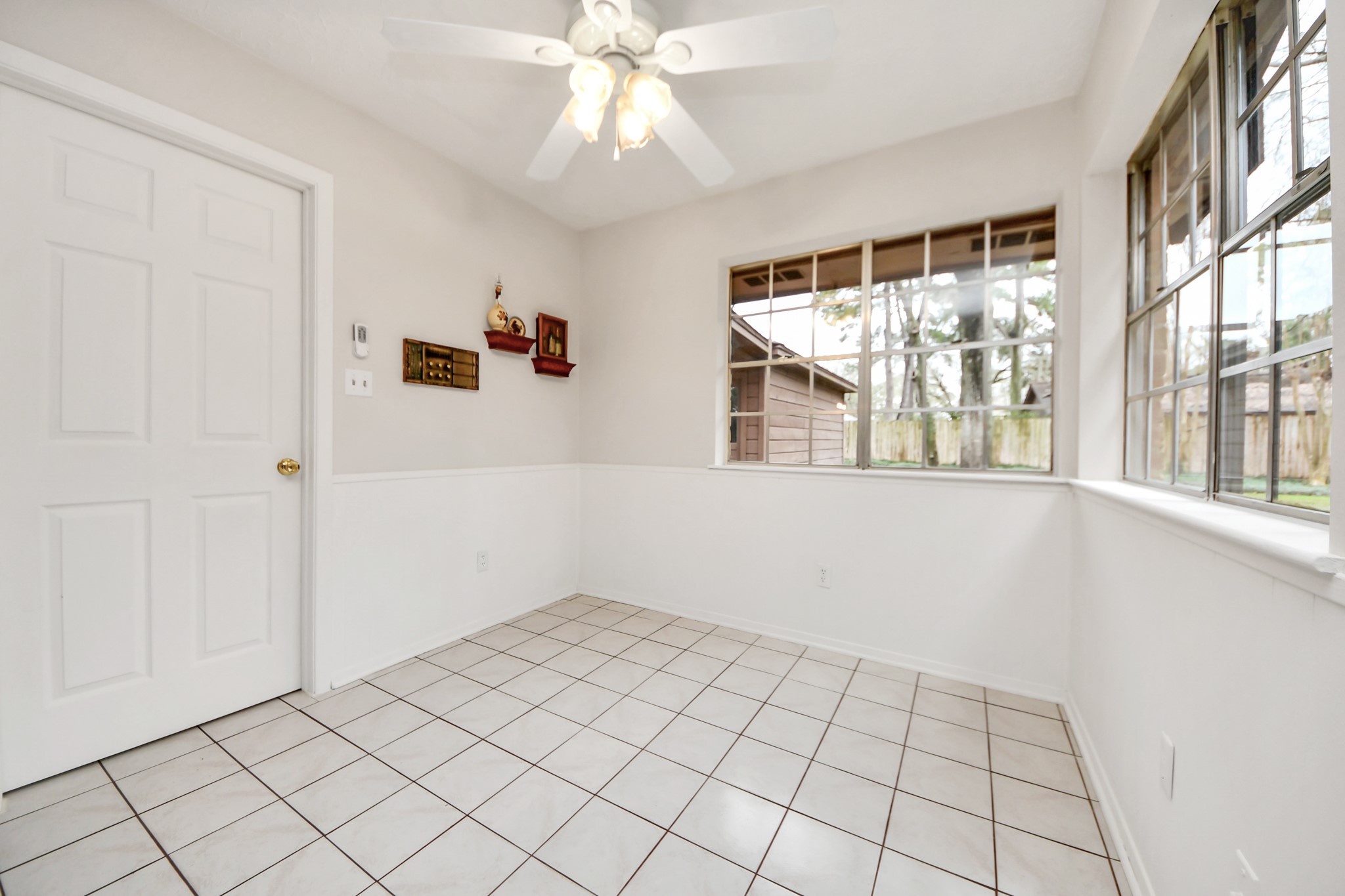 12702 Ravensway Drive Property Photo 16