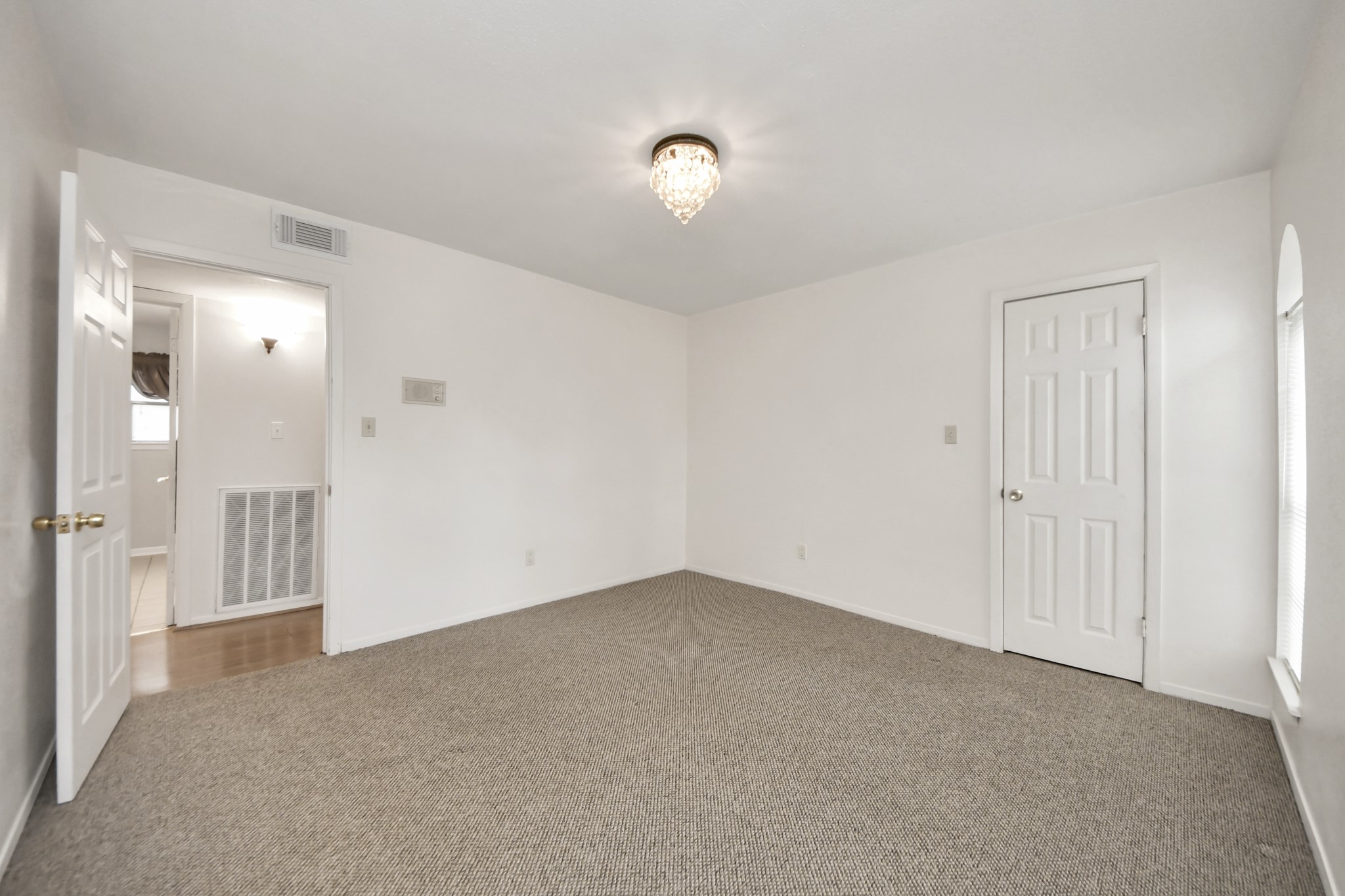 12702 Ravensway Drive Property Photo 21