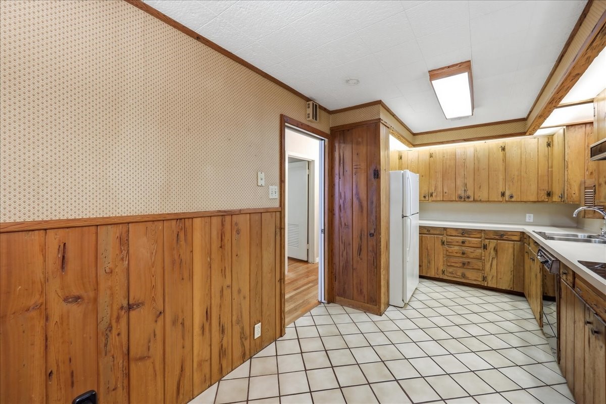 2801 Berry Avenue Property Photo 10