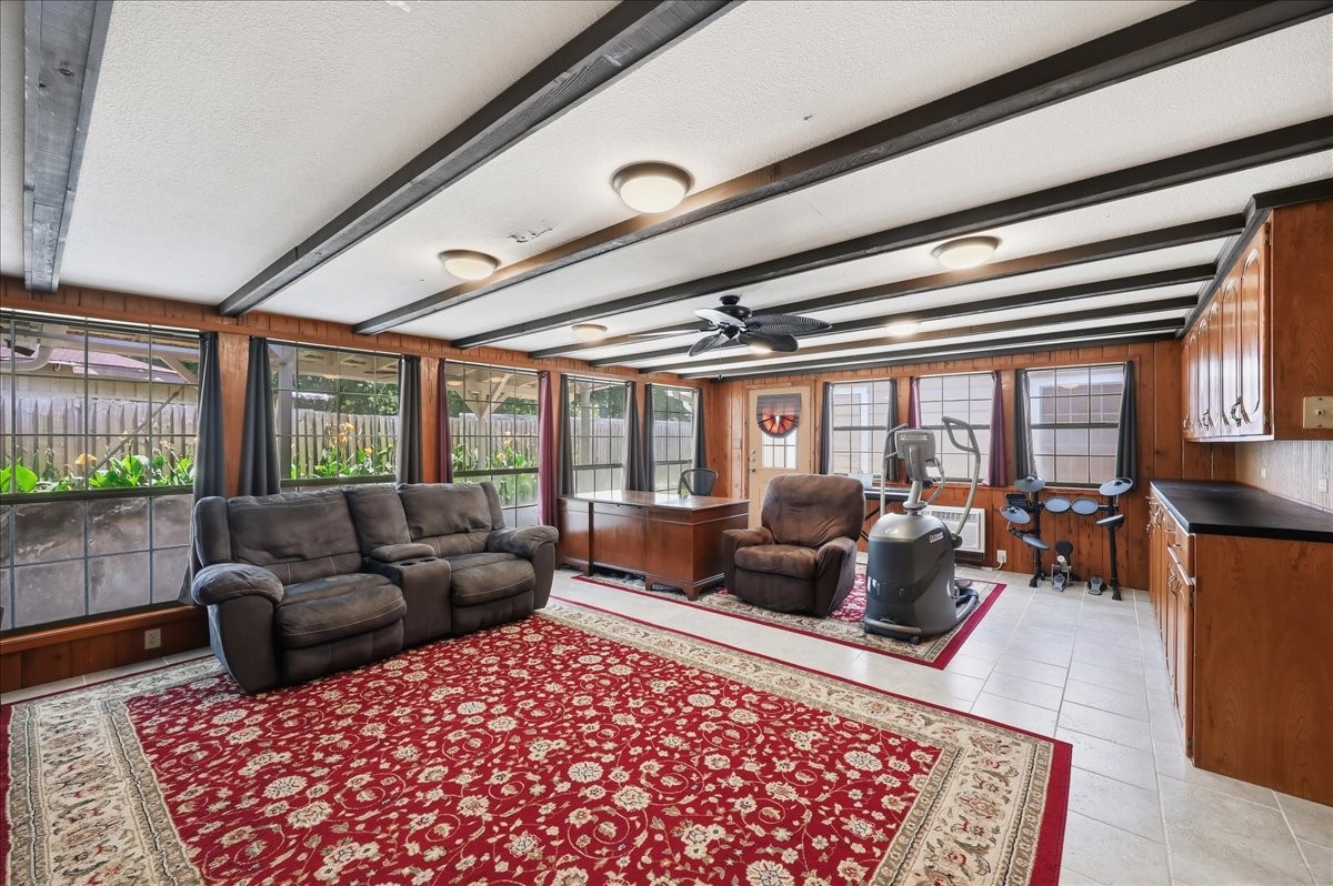 2801 Berry Avenue Property Photo 16