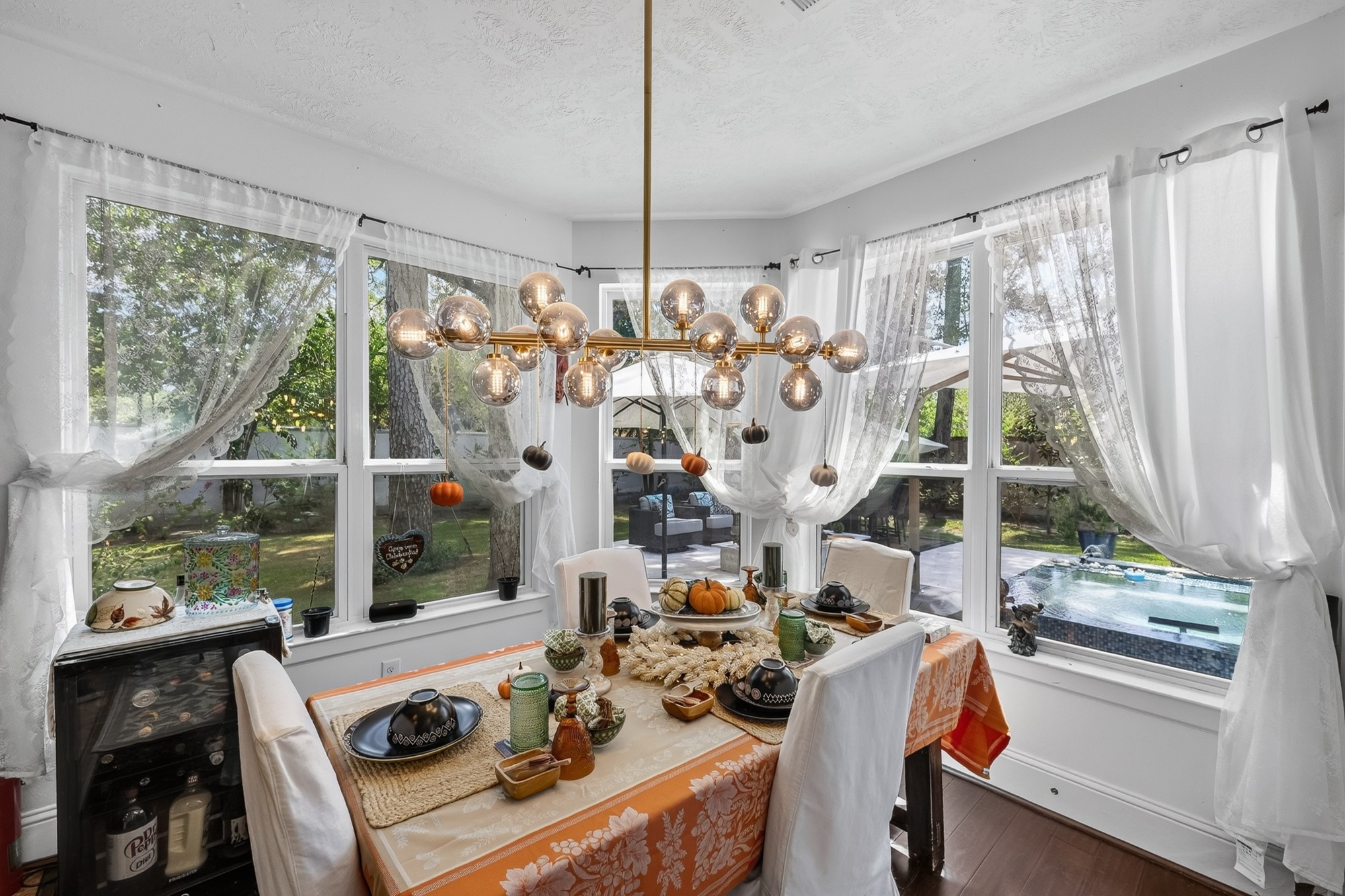 335 Voss Road Property Photo 17
