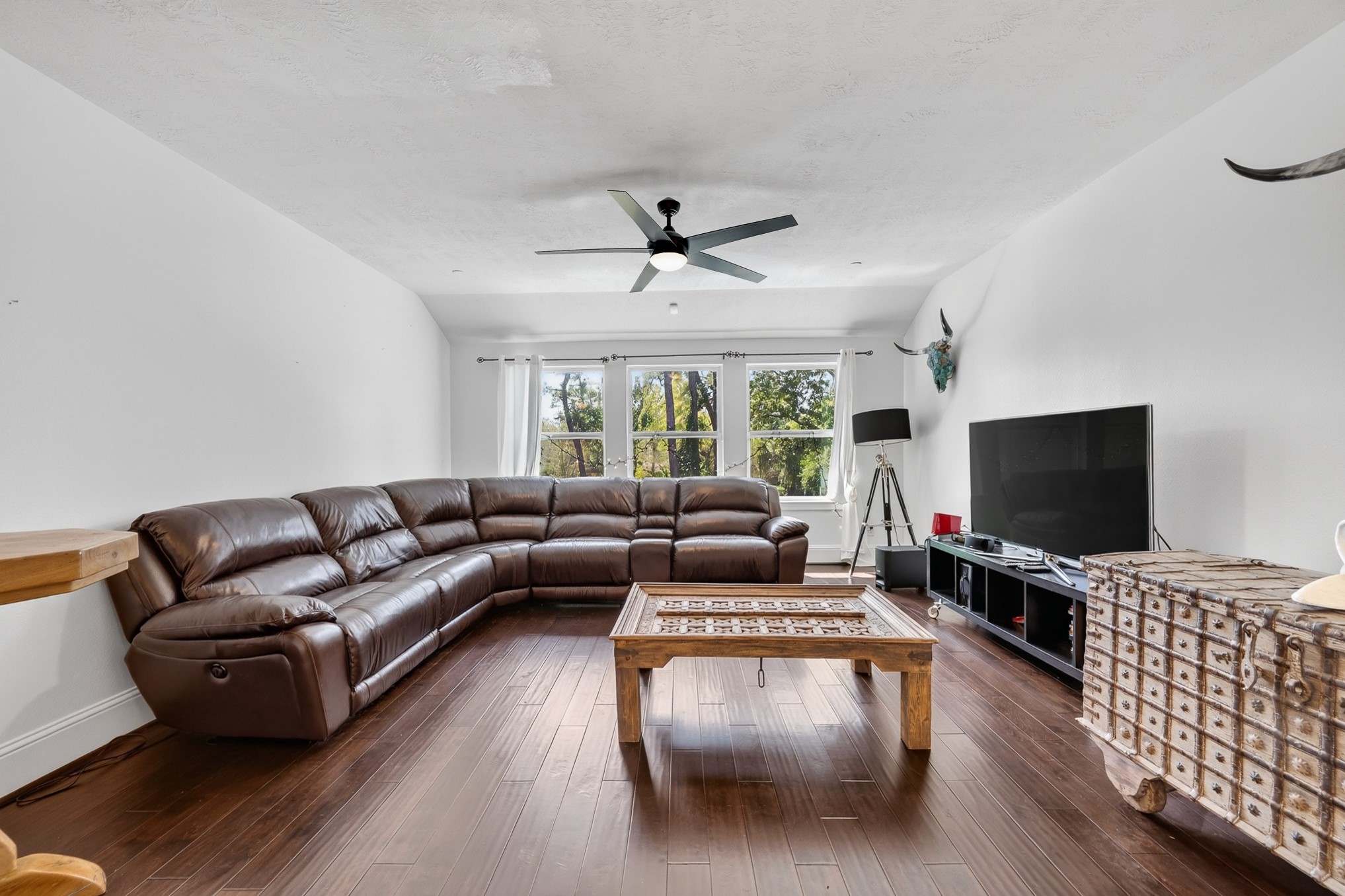 335 Voss Road Property Photo 22